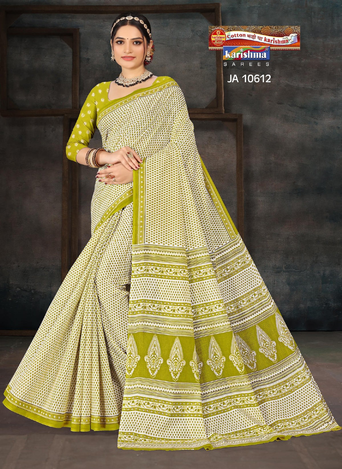 Butti Paisley Cluster Mulmul Saree