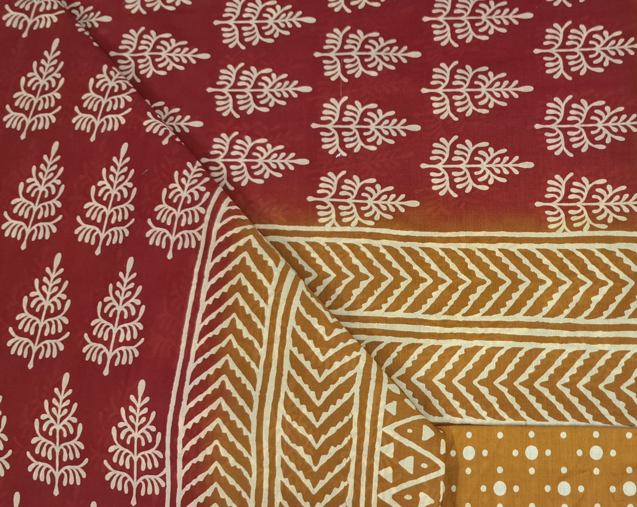 Brown Hand Batik Buta Style Shaded Soft Malai Cotton Printed Saree