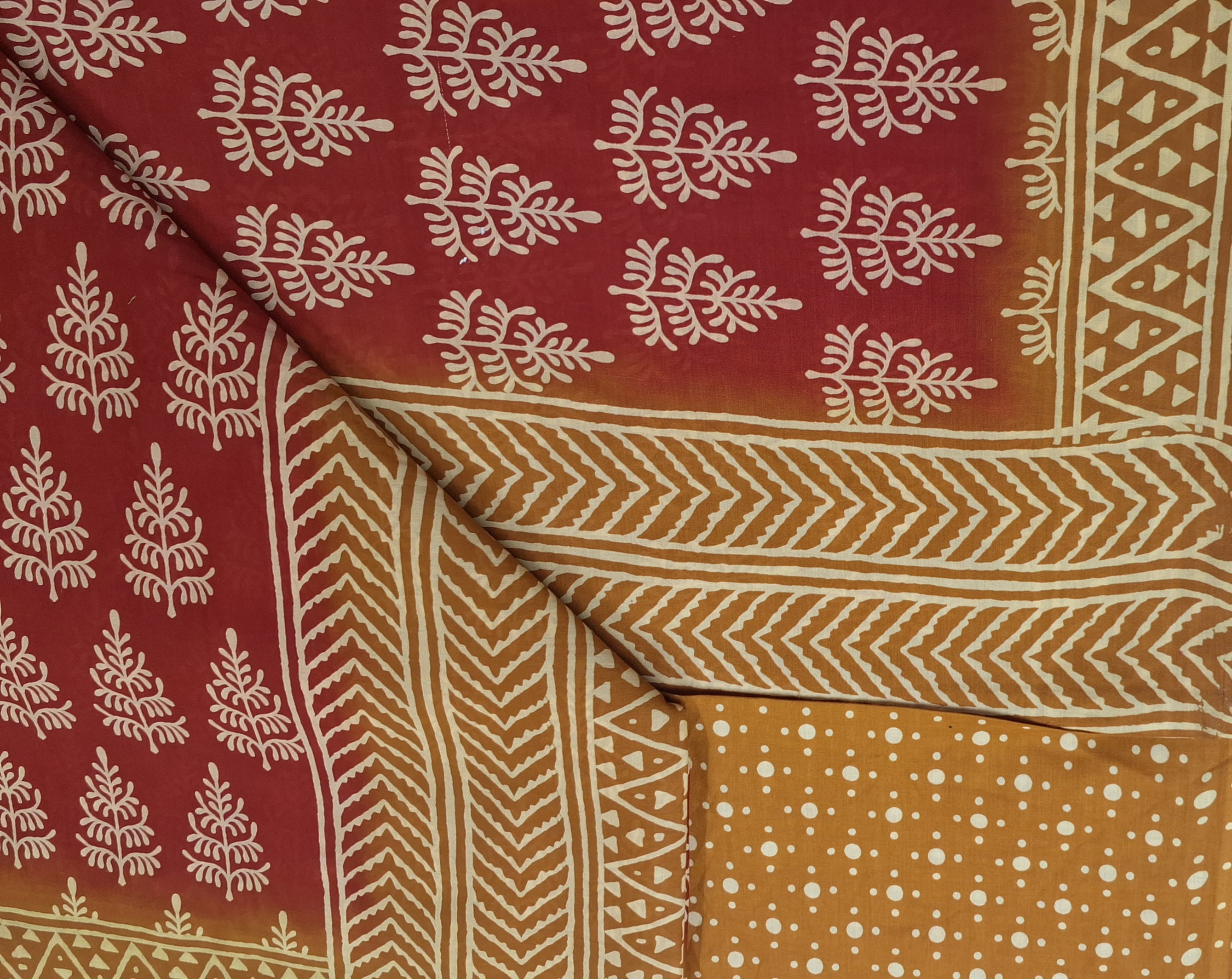 Brown Hand Batik Buta Style Shaded Soft Malai Cotton Printed Saree