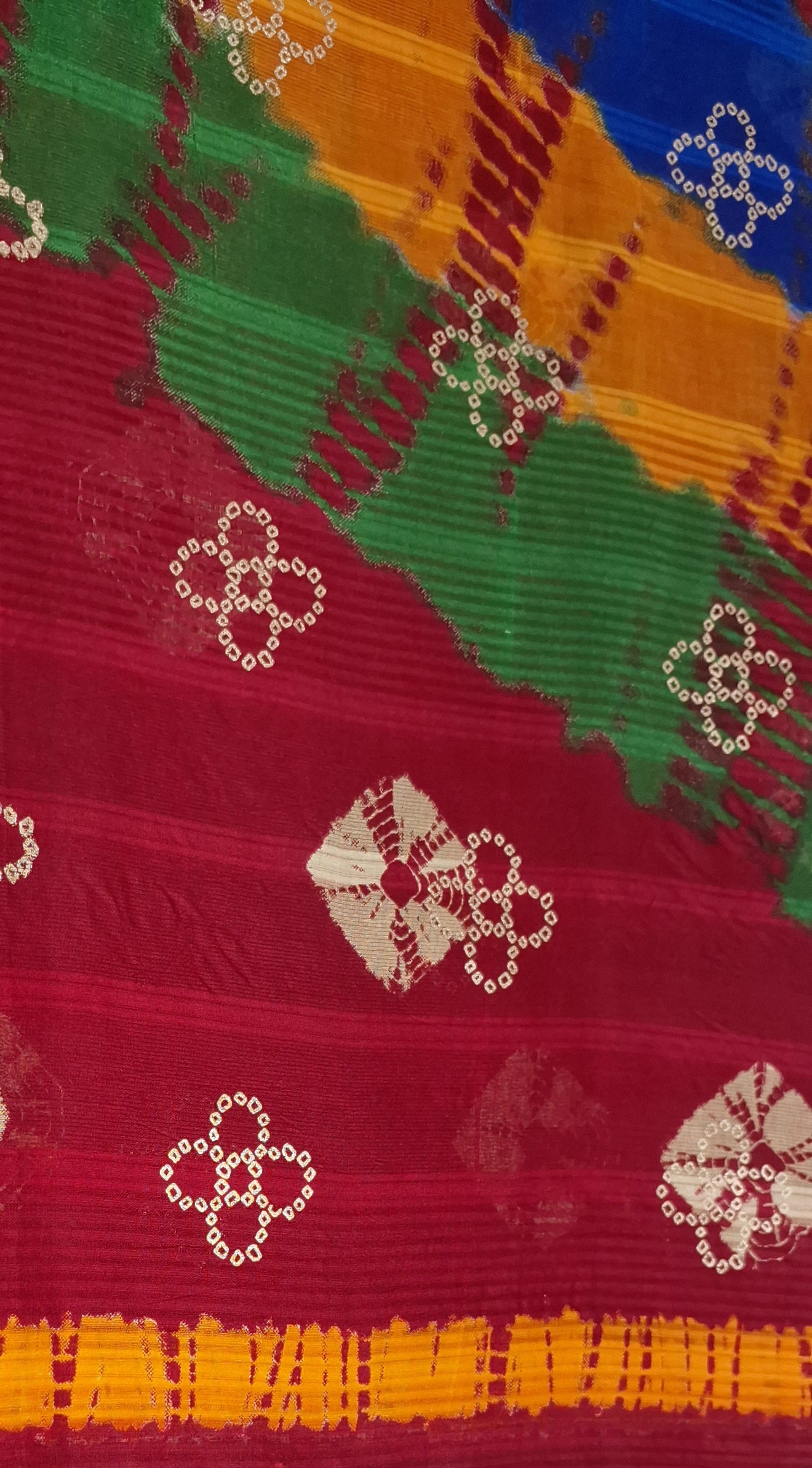 Red Bandhani Leheriya Design Colourful Printed Mulmul Pure Cotton Saree