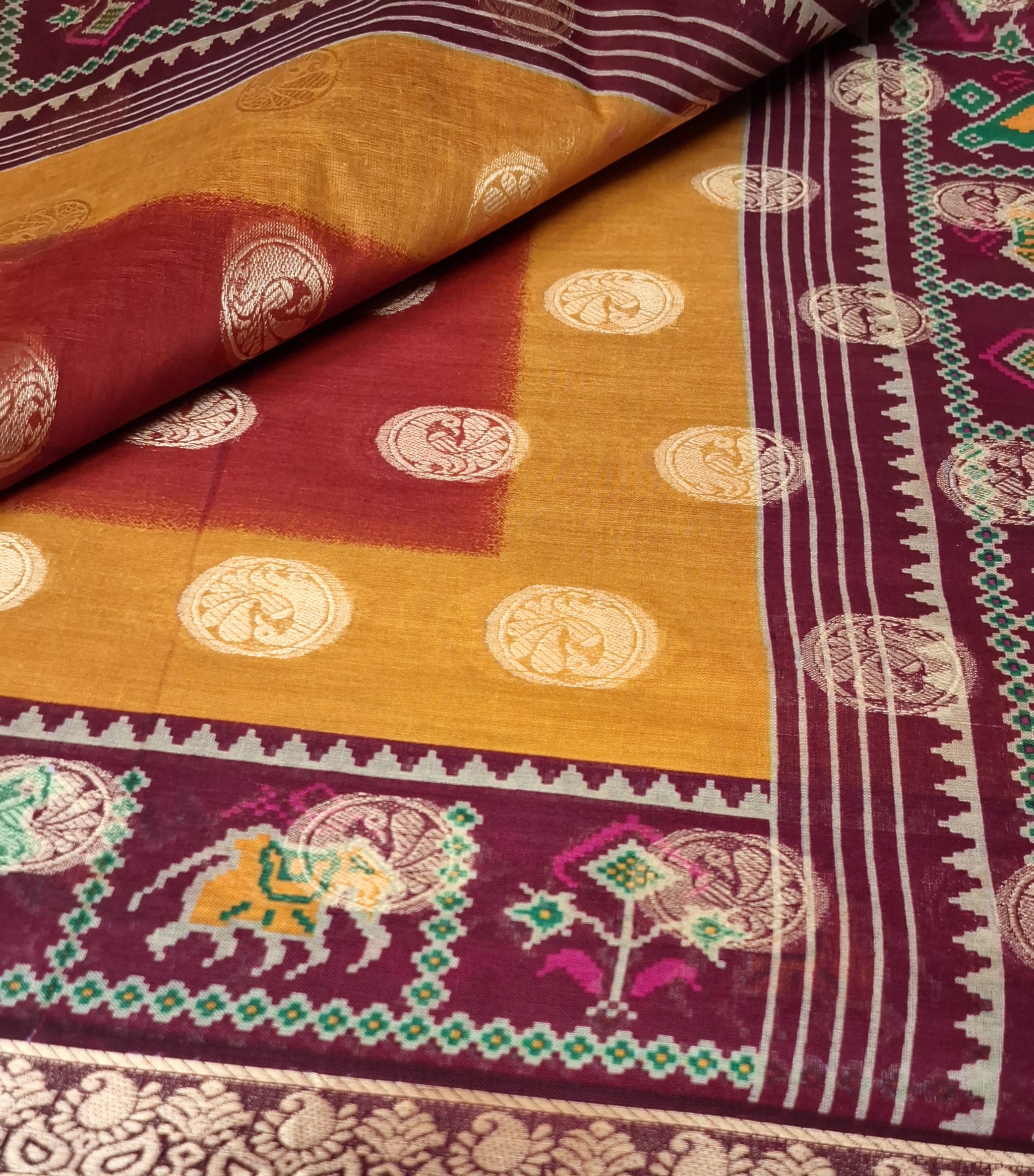 Maroon Shaded Peacock Pattu Festive Gold Border Printed Pure Cotton Saree