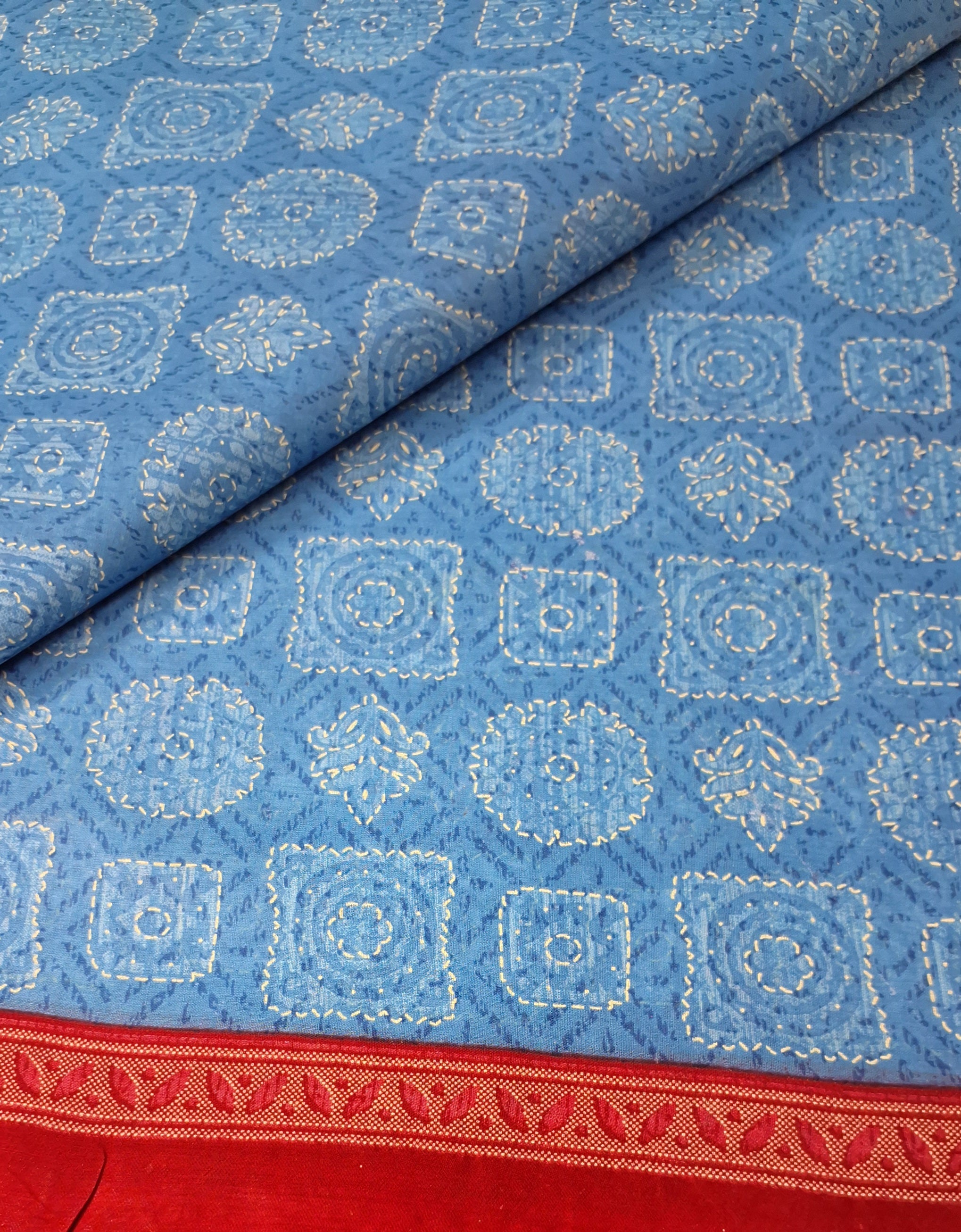 Blue Block Design Printed Pure Cotton Everyday Office Wear Saree