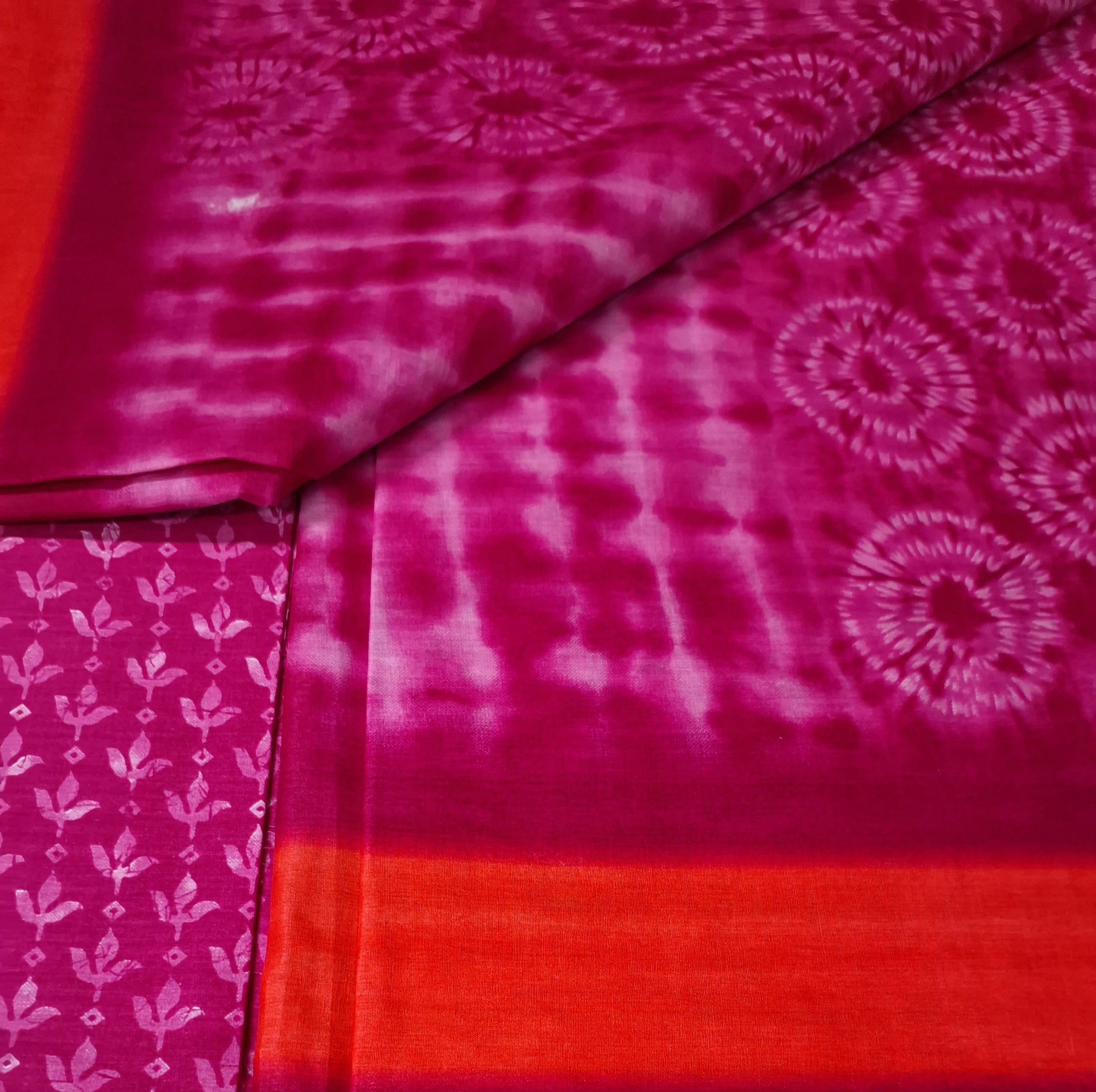 Pink Hand Tie & Dye Printed Pure Cotton Saree with Border