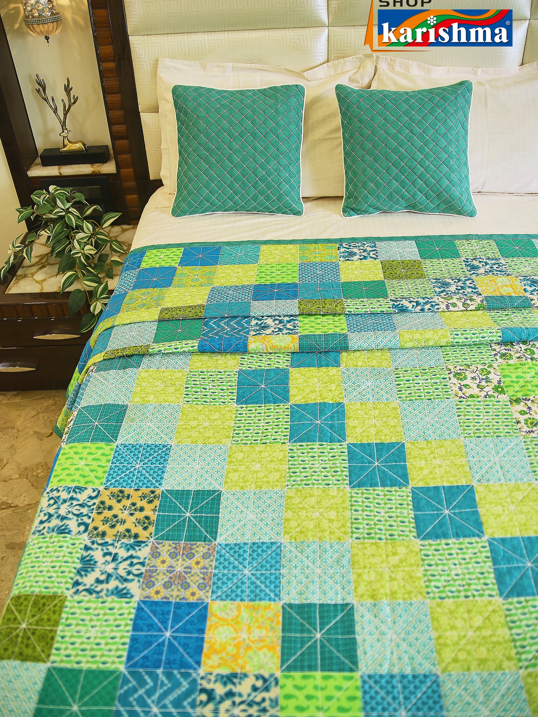 Blue & Green Patchwork Design Exclusive Pattern Printed Quilted King Size Bedspread Cover Set with Cushion Covers