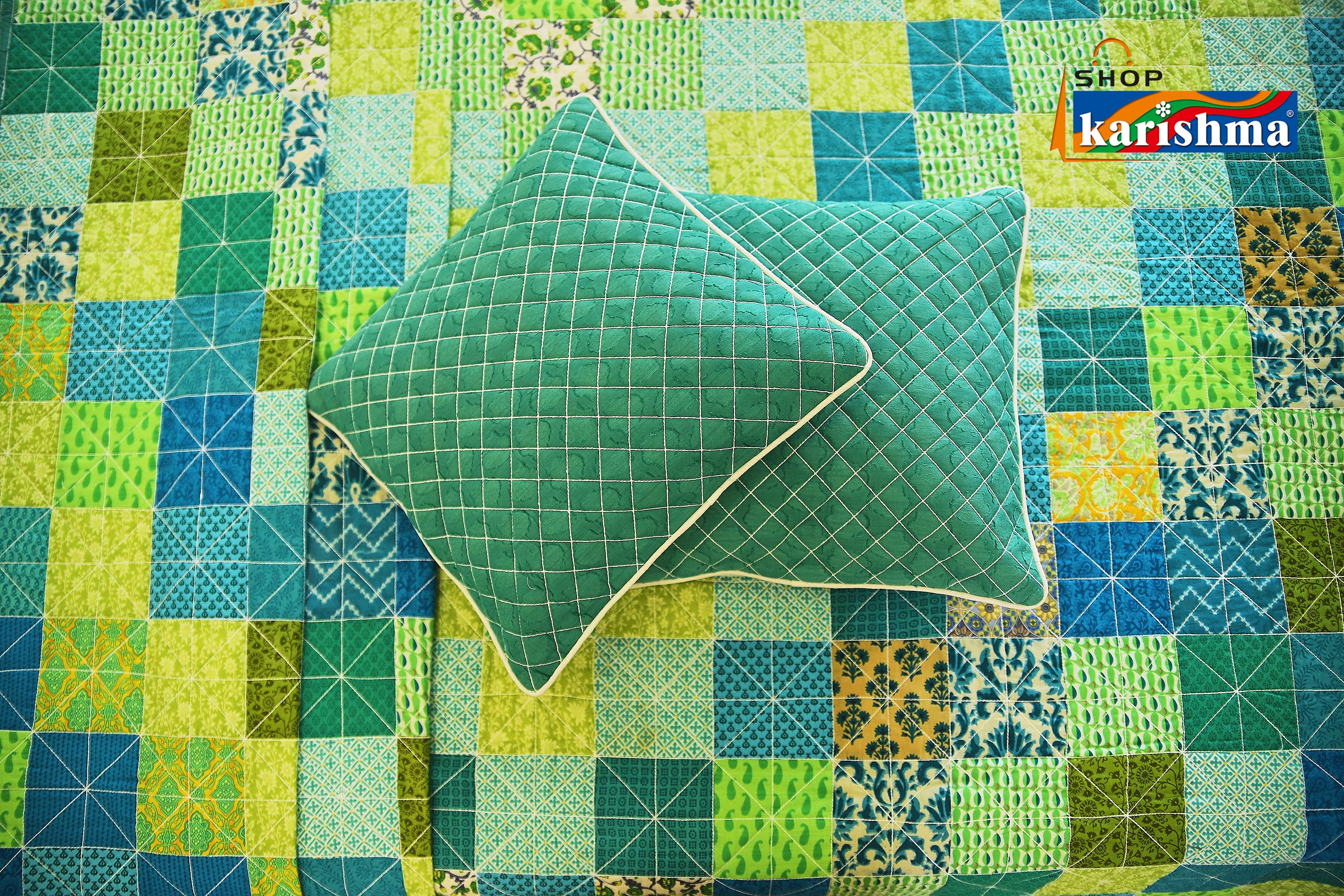 Blue & Green Patchwork Design Exclusive Pattern Printed Quilted King Size Bedspread Cover Set with Cushion Covers