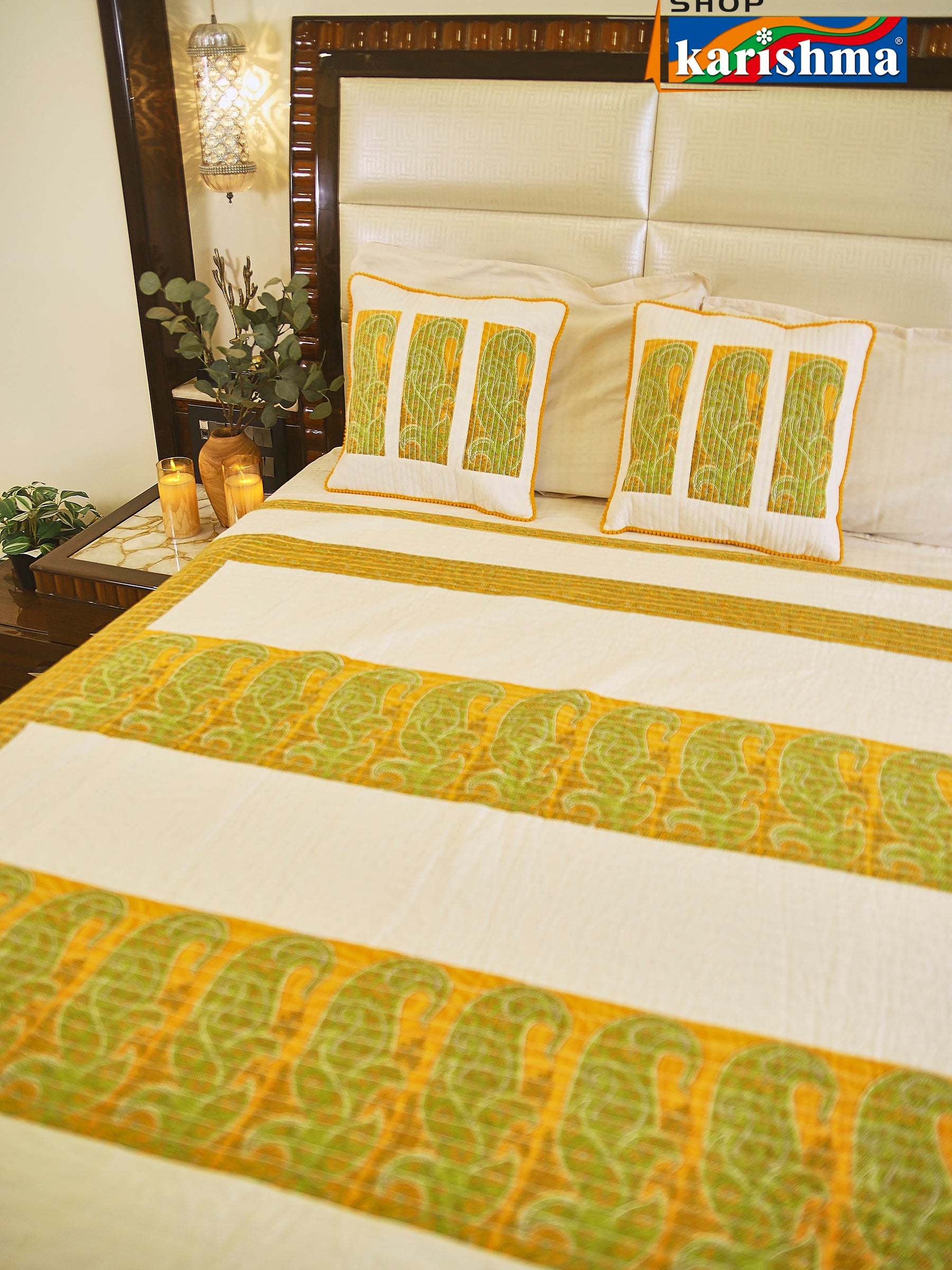 Yellow & White Paisley Design Exclusive Pattern Printed Quilted Queen Size Bedspread Cover Set with Cushion Covers