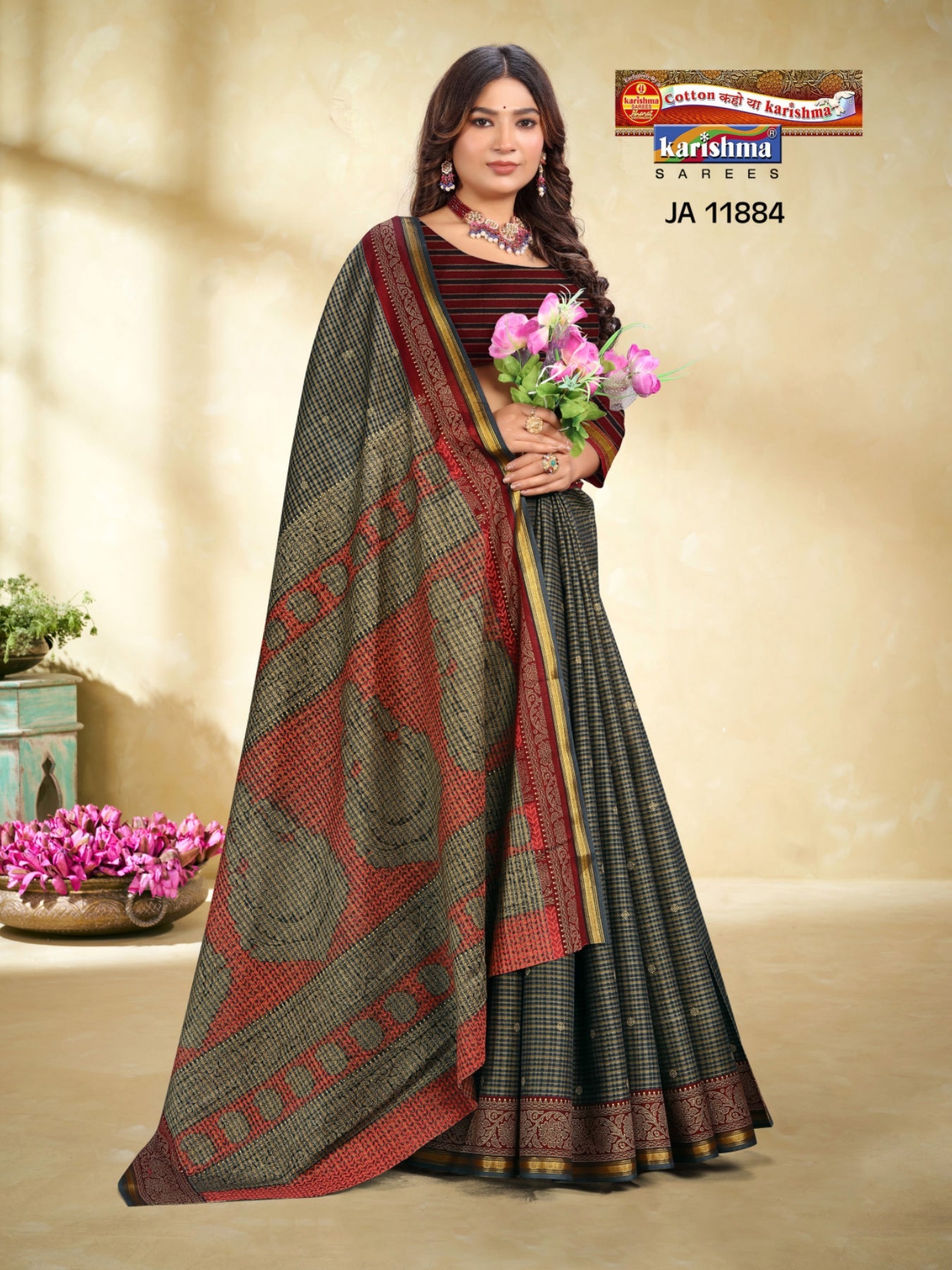Grey Pure Cotton Muslin (Soft) Saree With Checks Pattern & Delicate Floral Print