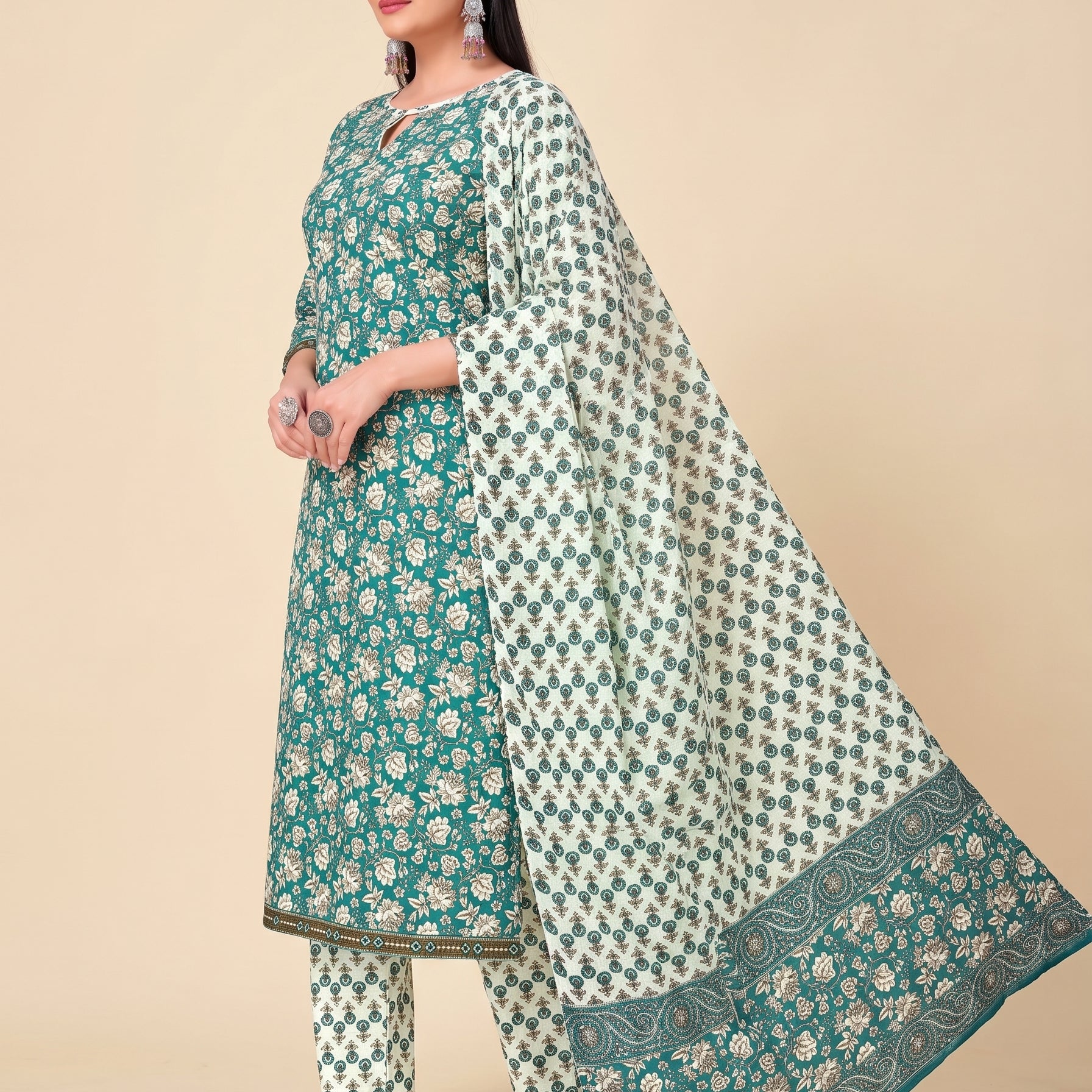 Side drape [sku:KN-68064]