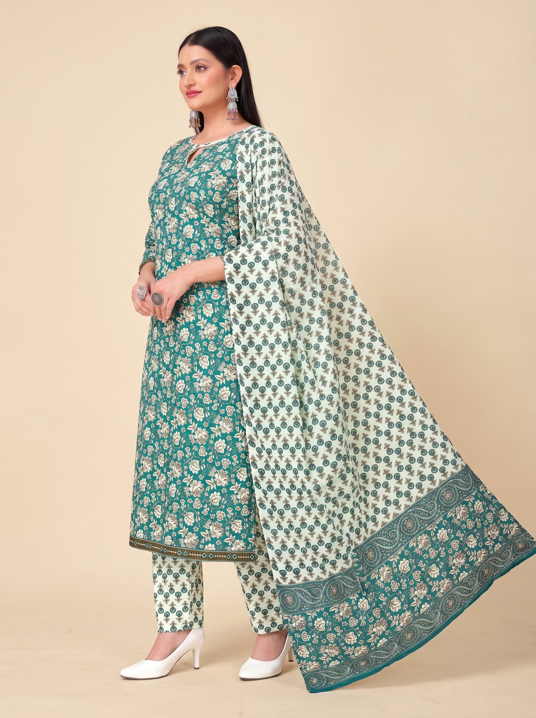 Side drape [sku:KN-68064]