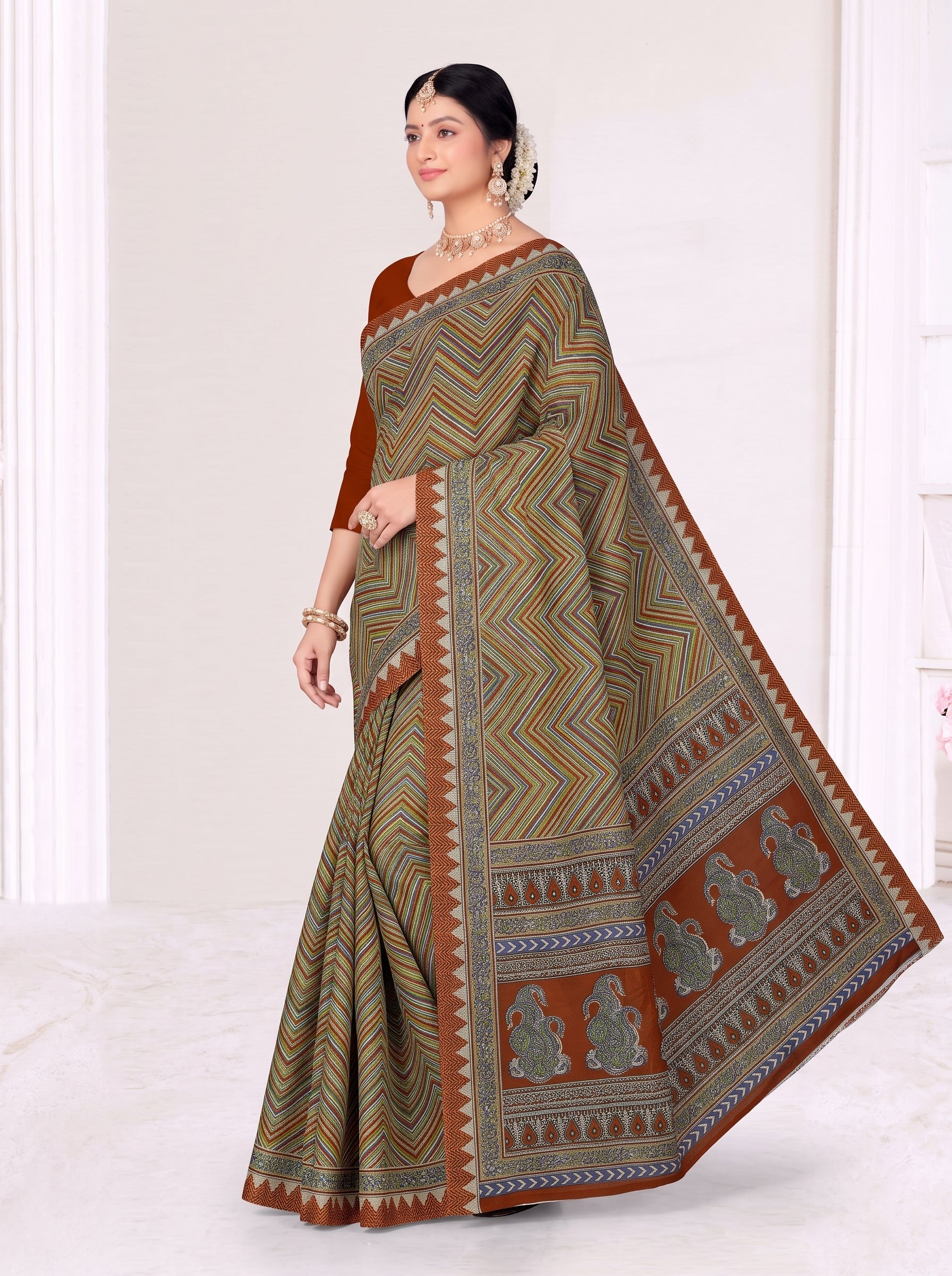 Side drape [sku:KN-62974]