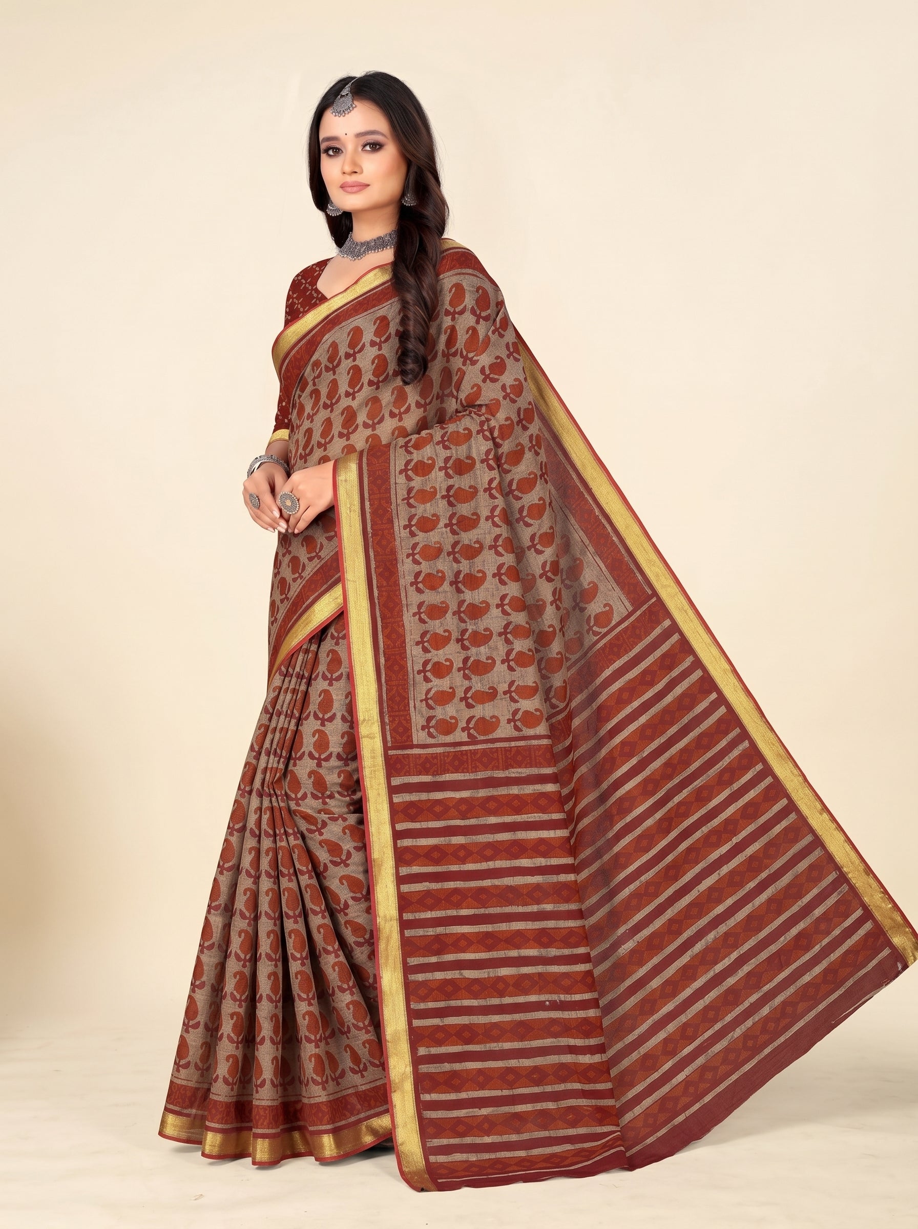 Side drape [sku:KN-65907]