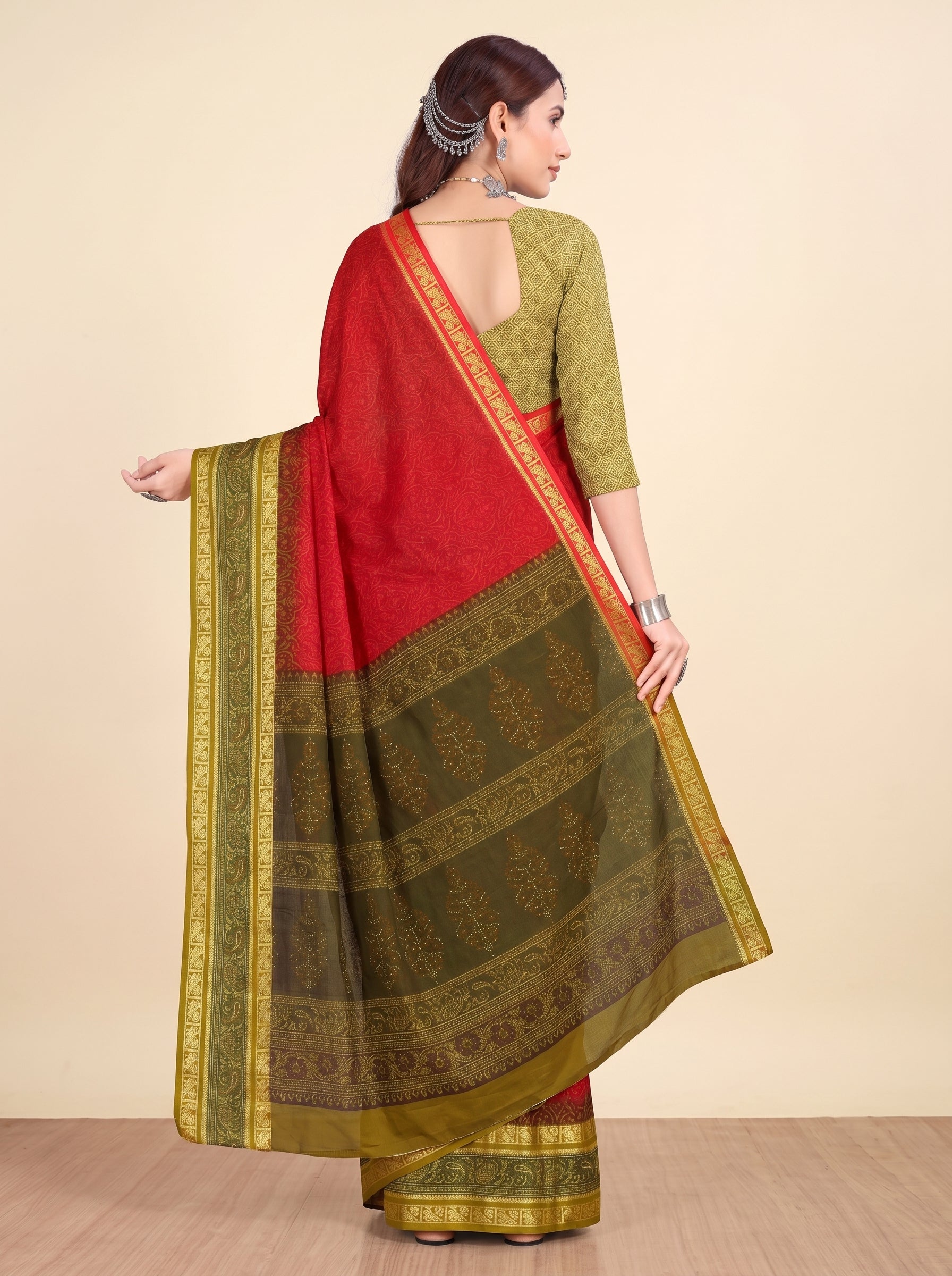 Back pallu