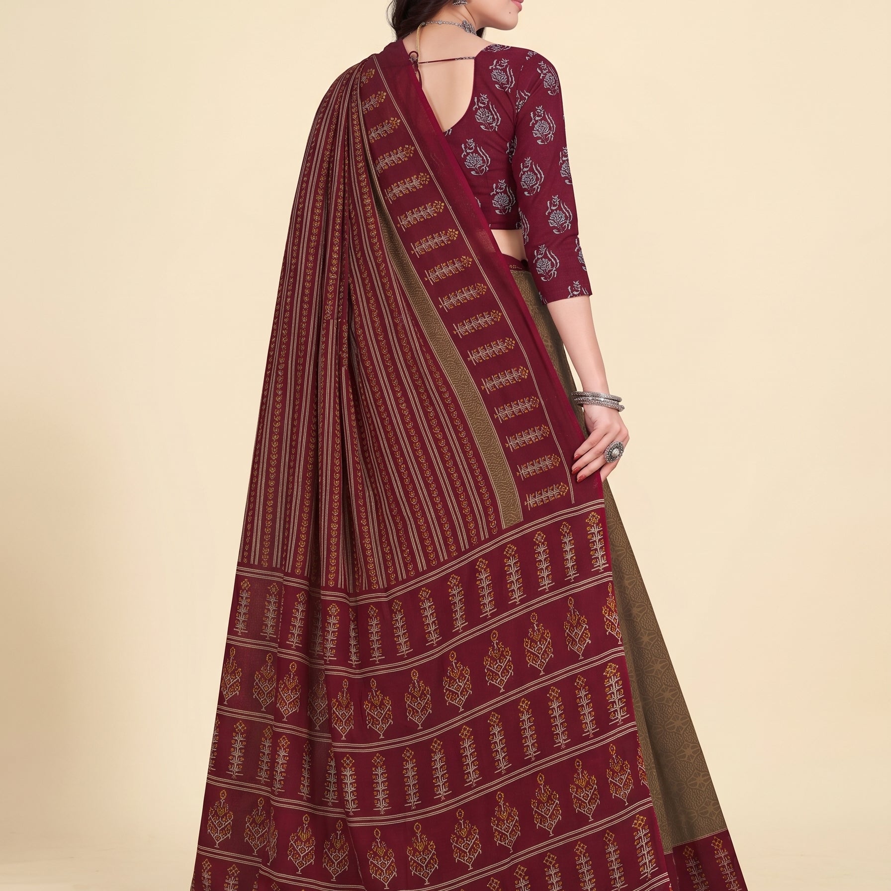 Back pallu