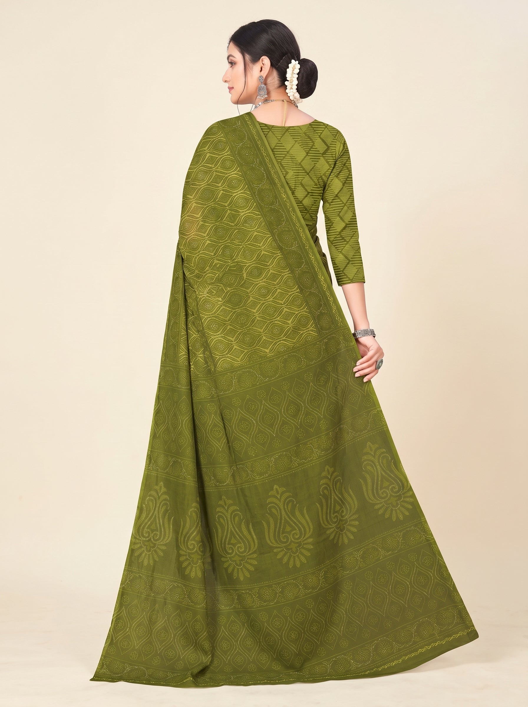 Back pallu