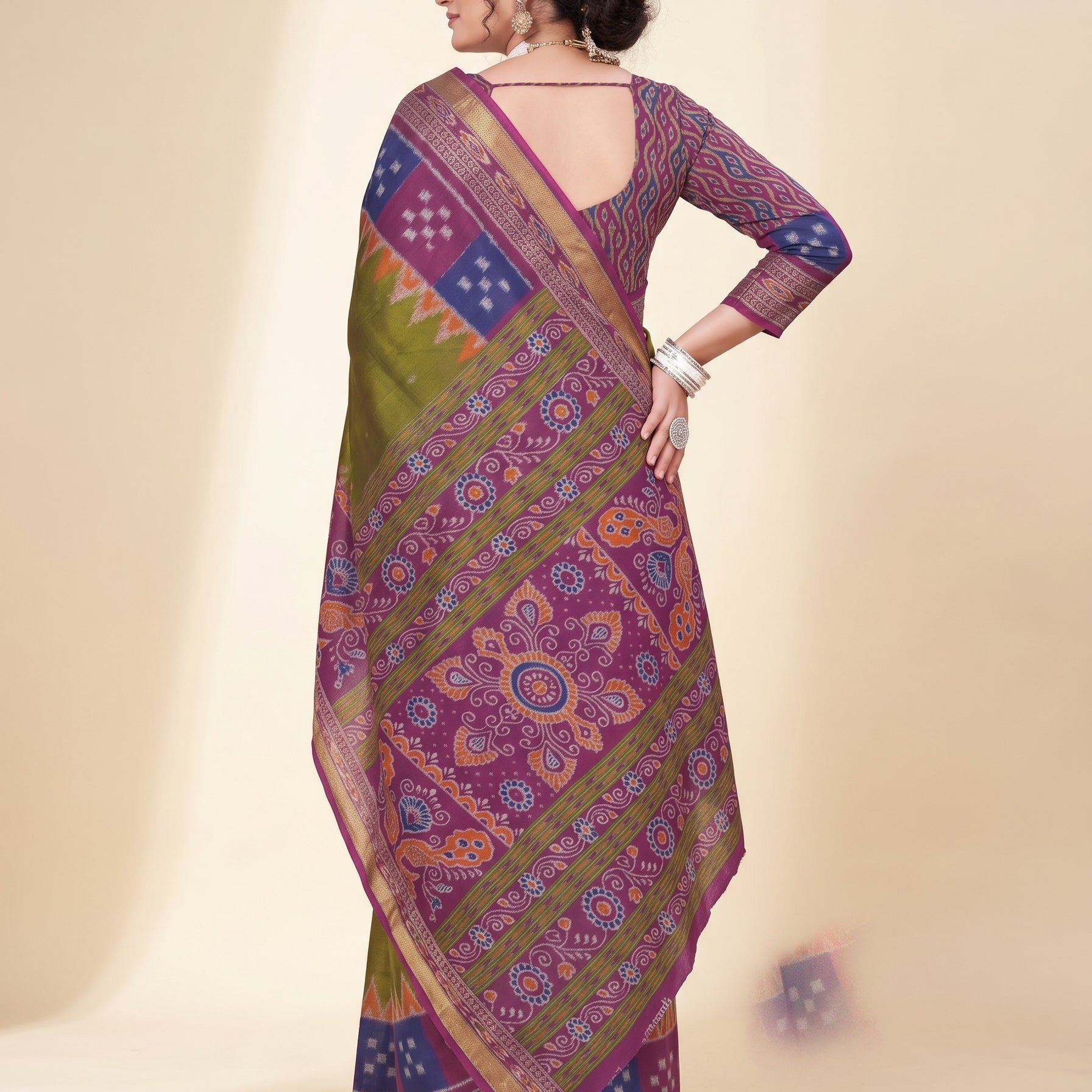 Back pallu