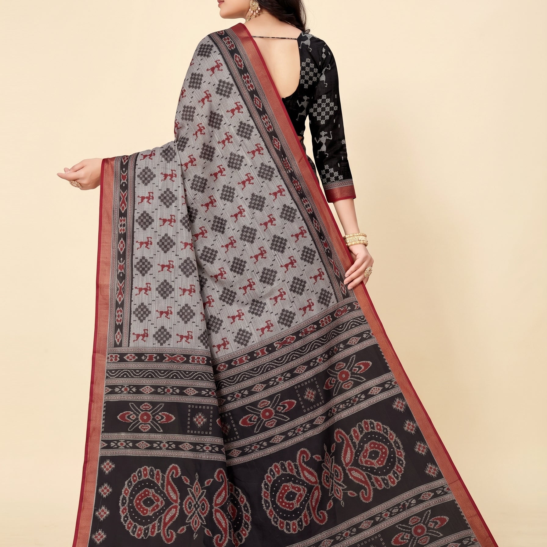 Back pallu