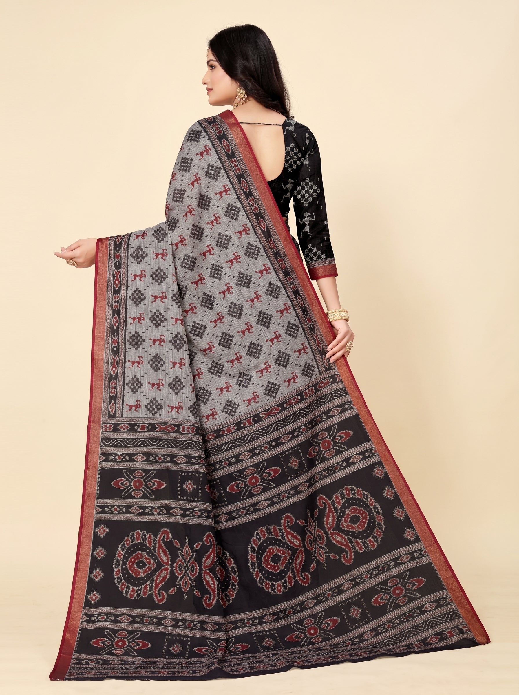 Back pallu