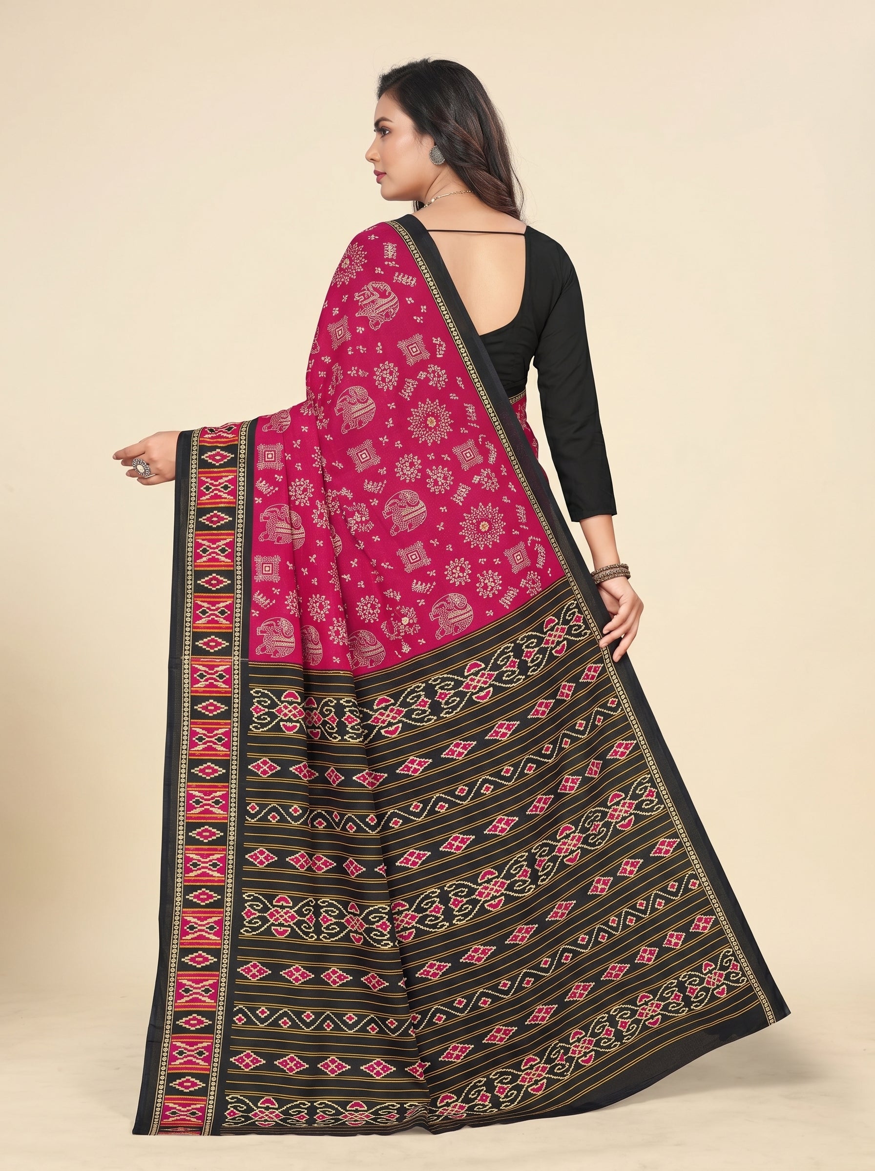 Back pallu