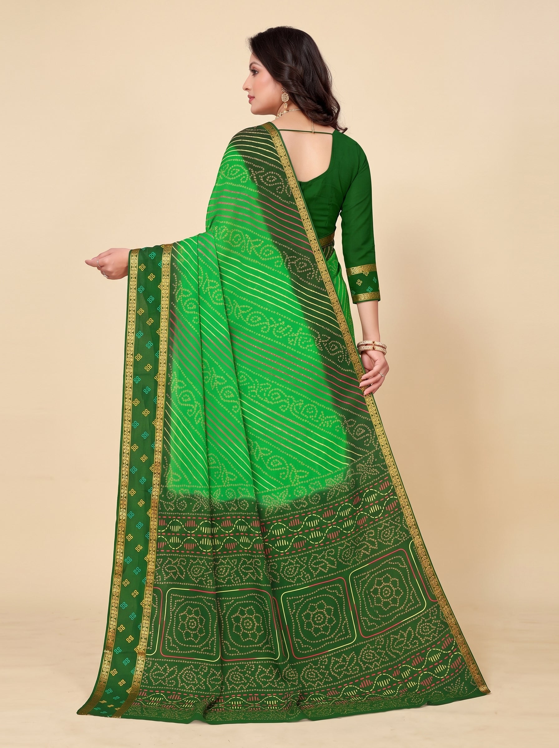 Back pallu