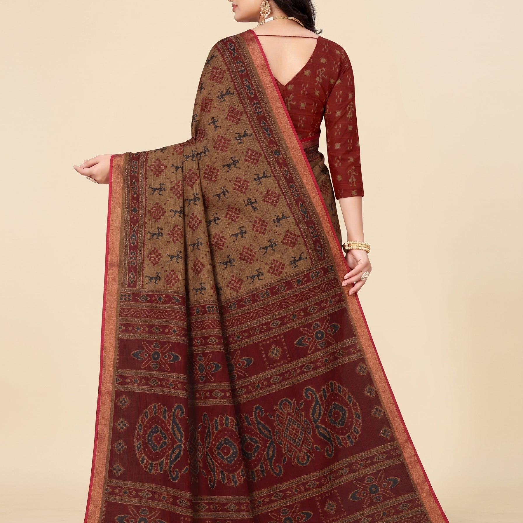 Back pallu