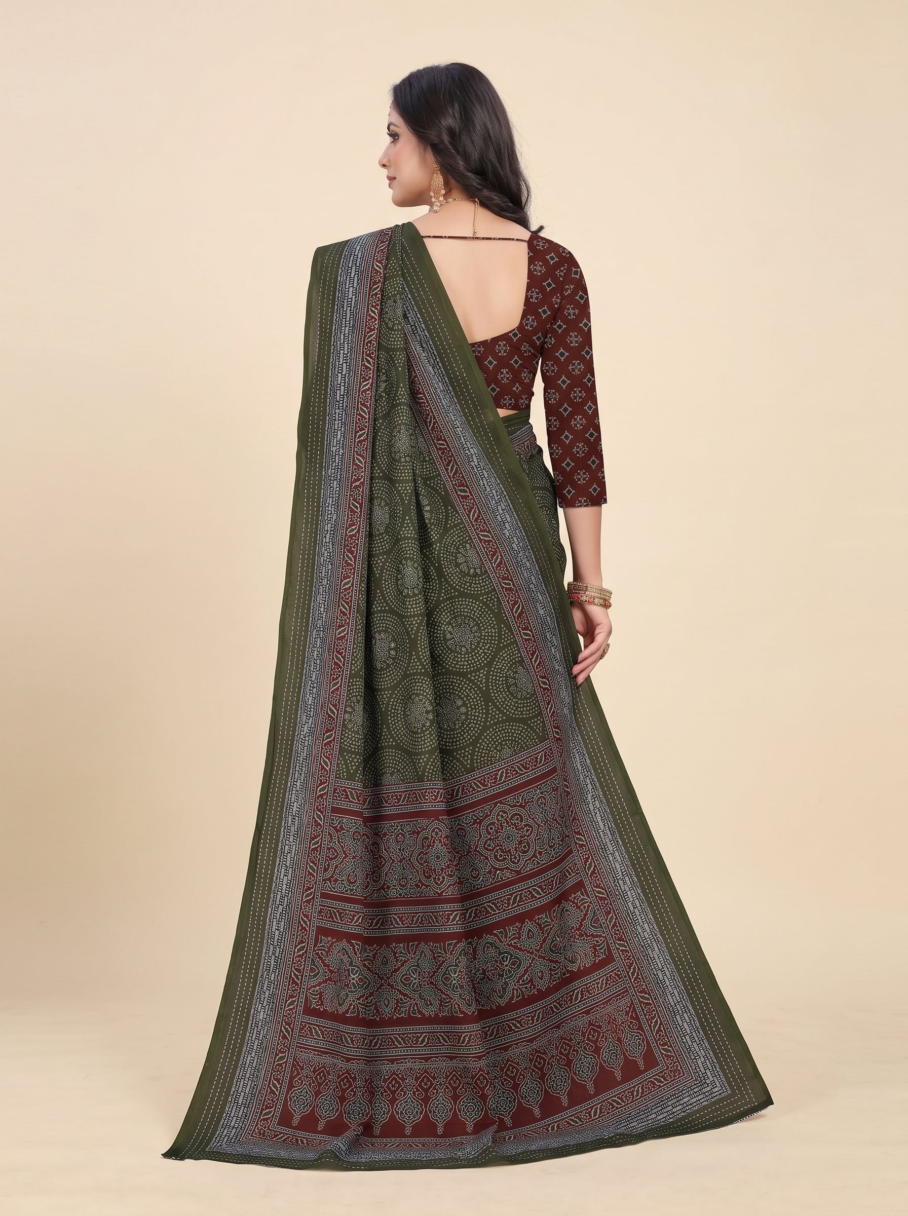Back pallu