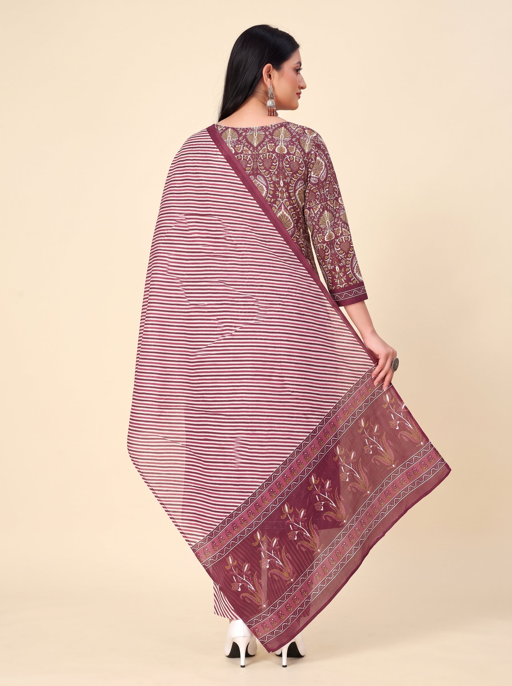 Shared back pallu [sku:KN-68061]