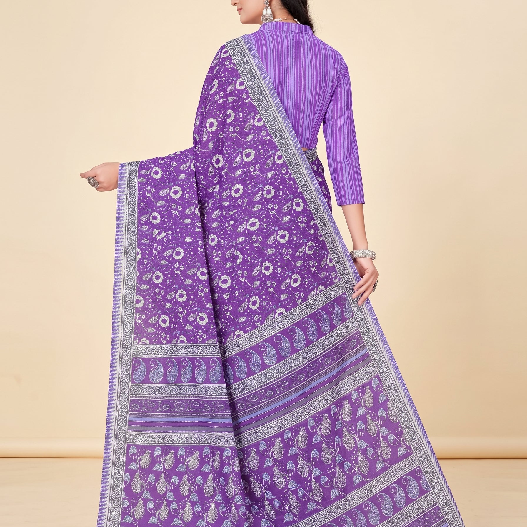 Back pallu