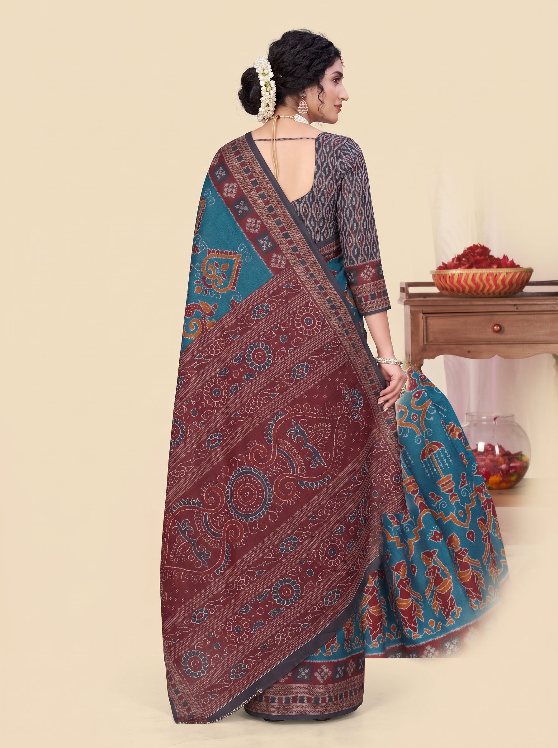 Back pallu
