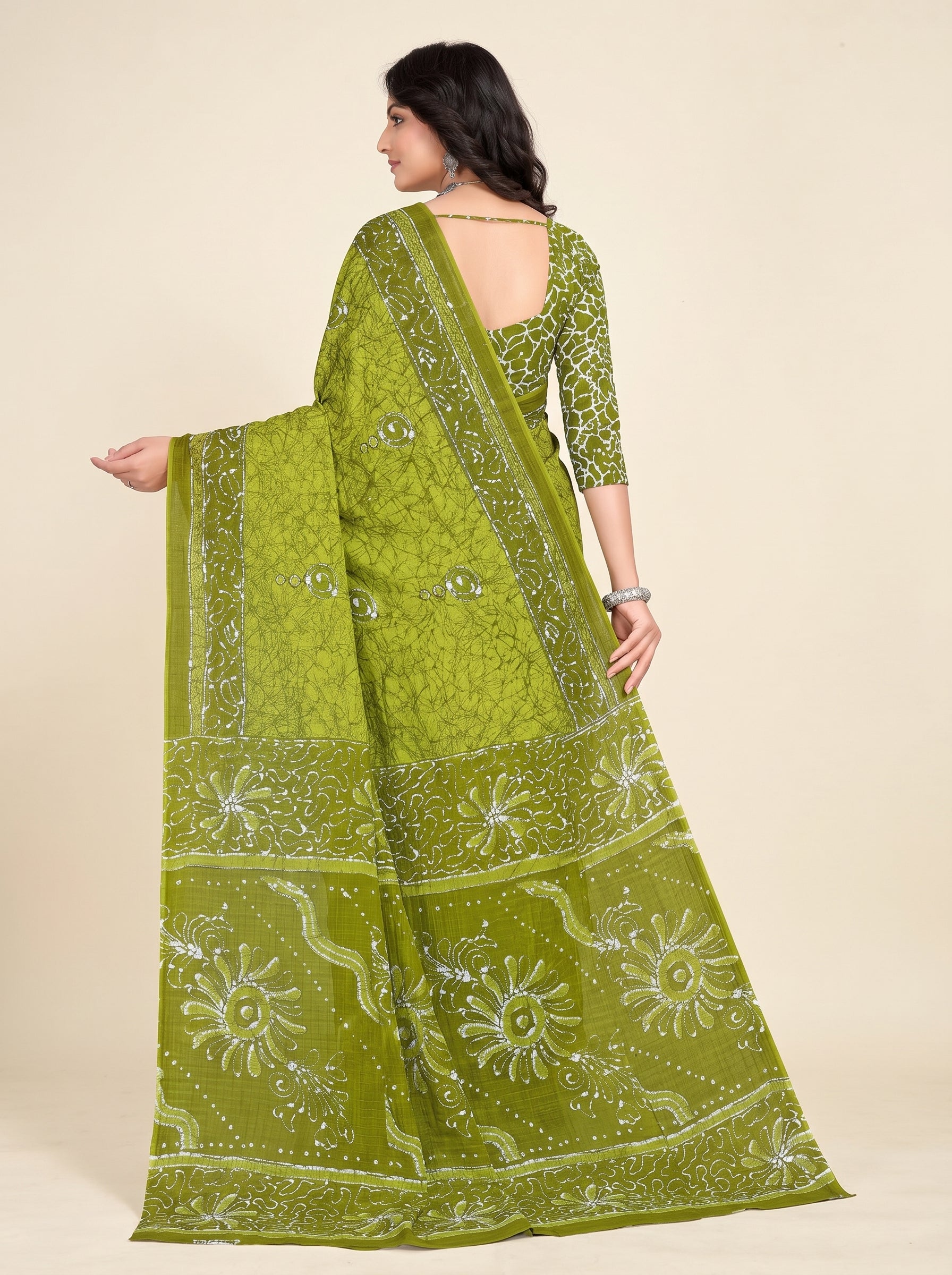 Back pallu