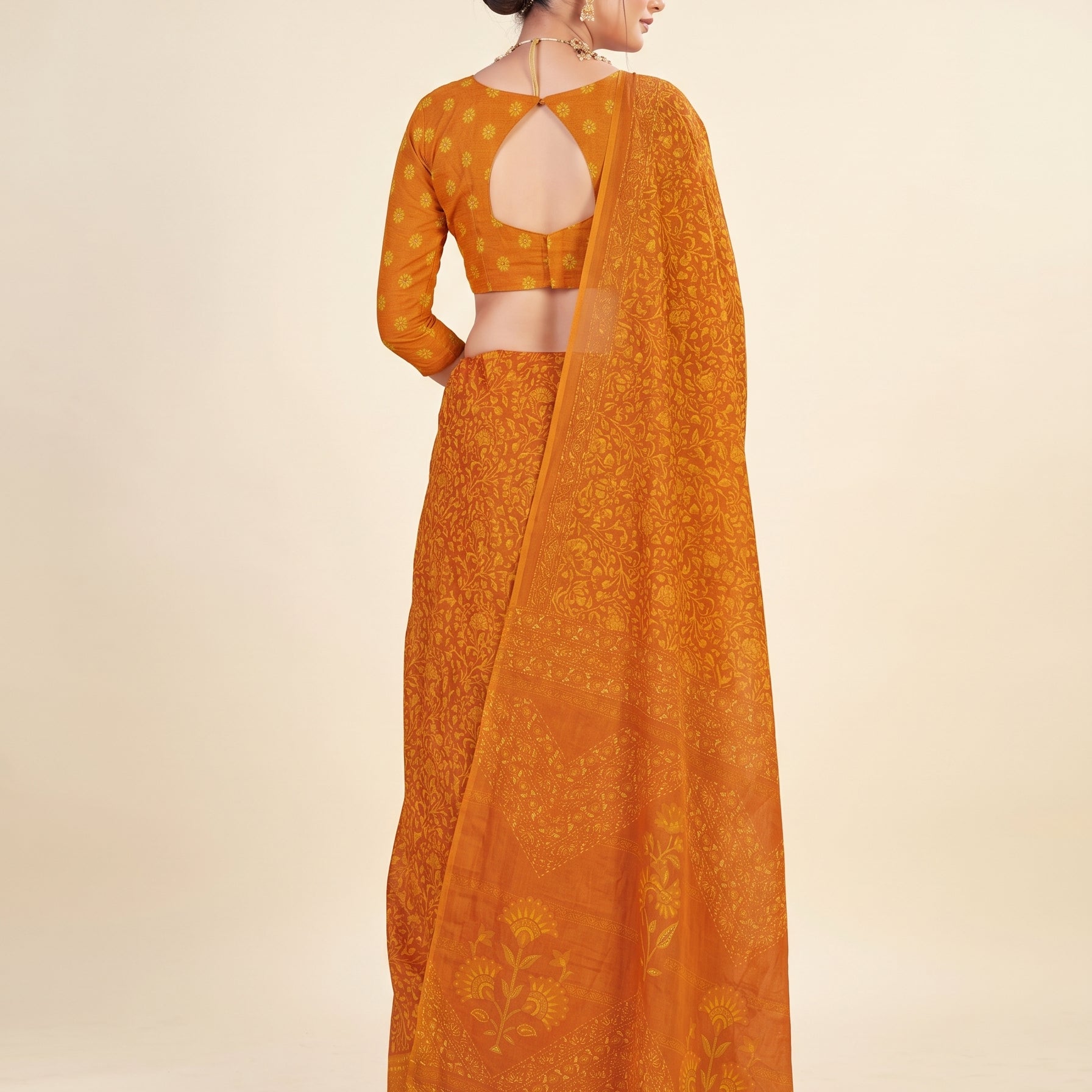Back pallu