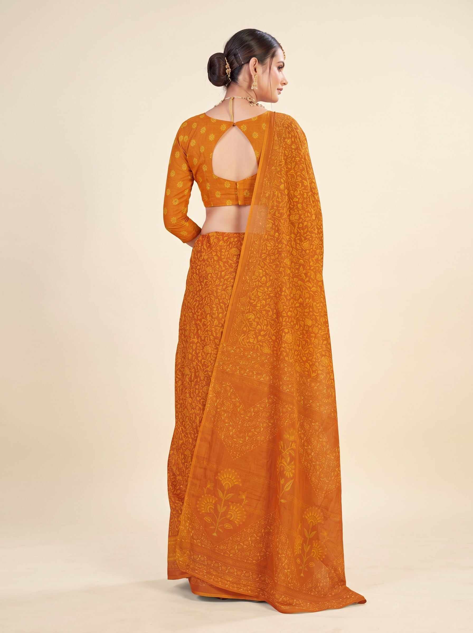 Back pallu