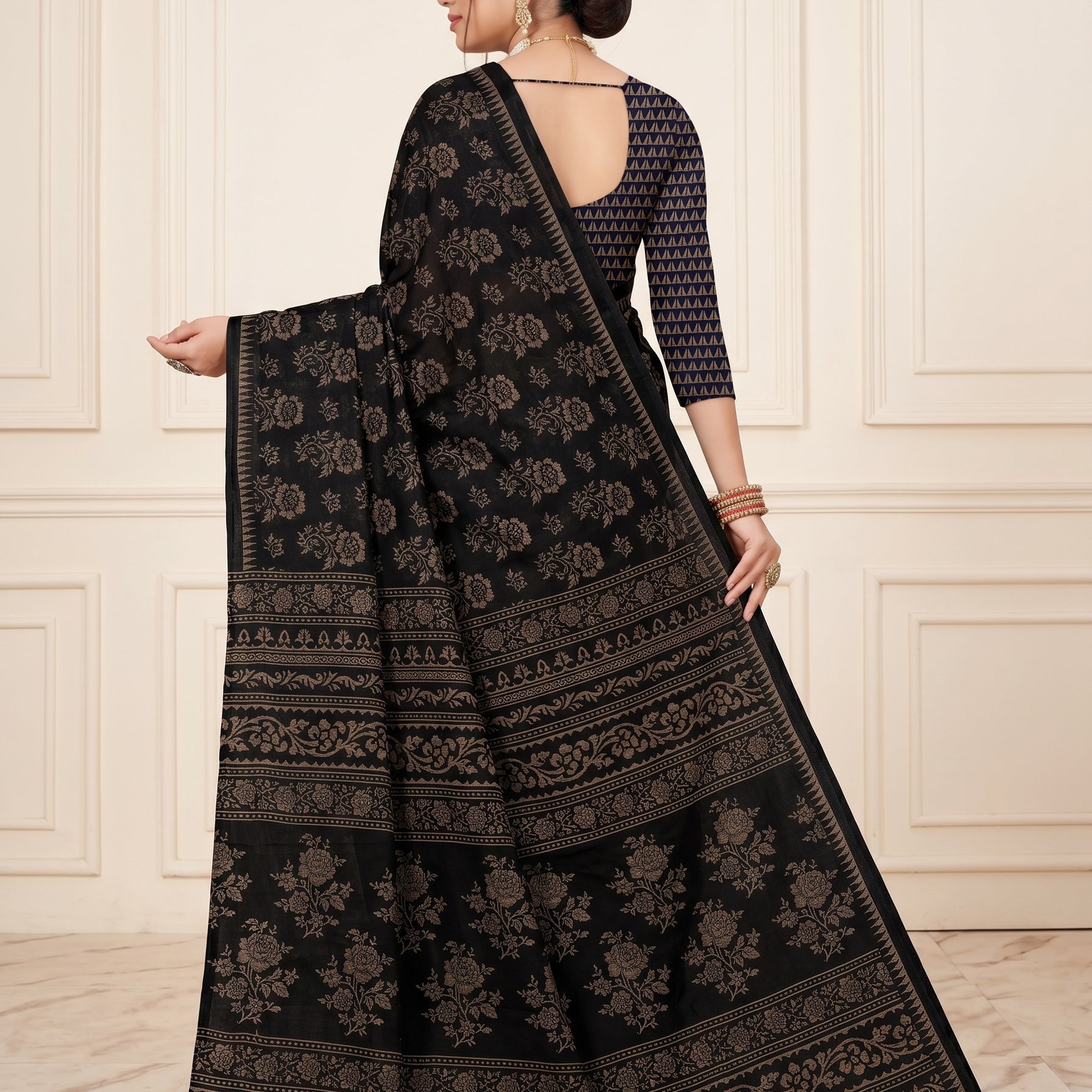 Back pallu