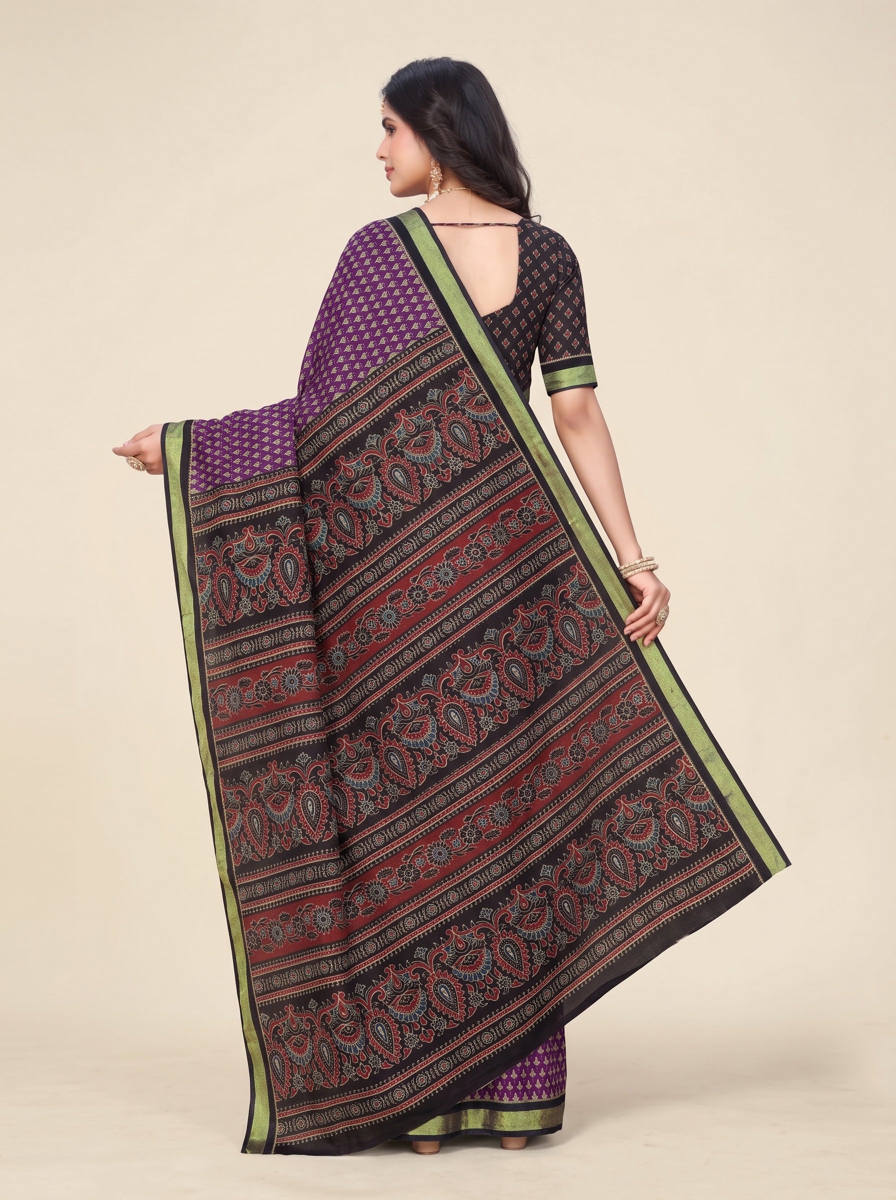 Back pallu