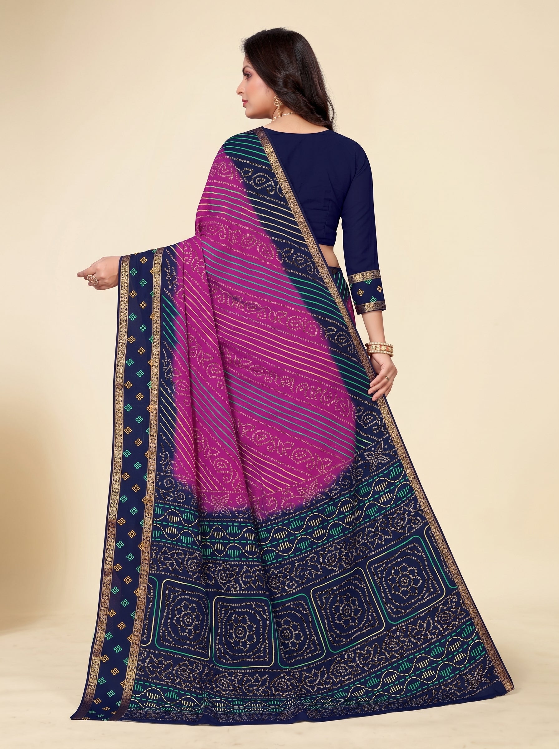 Back pallu