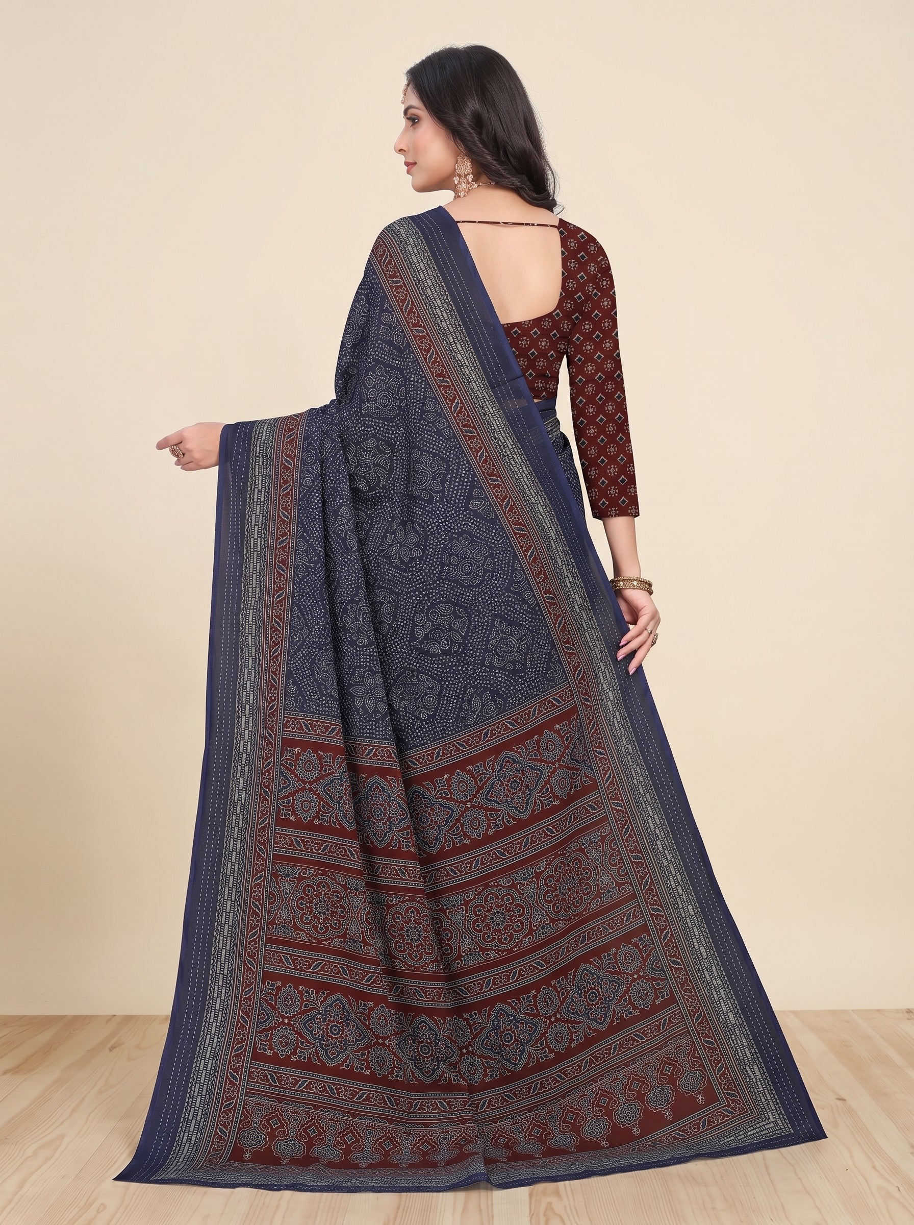 Back pallu