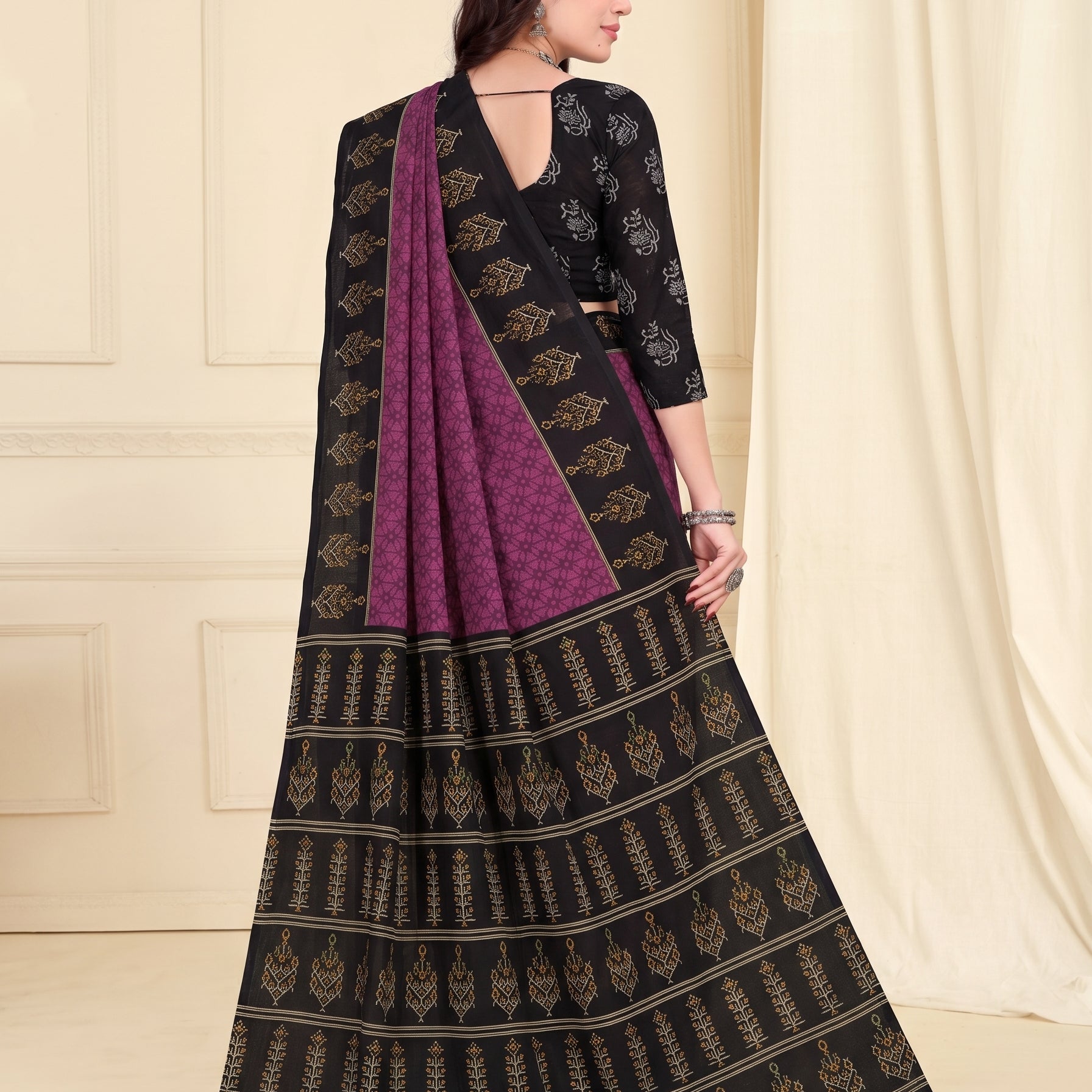 Back pallu