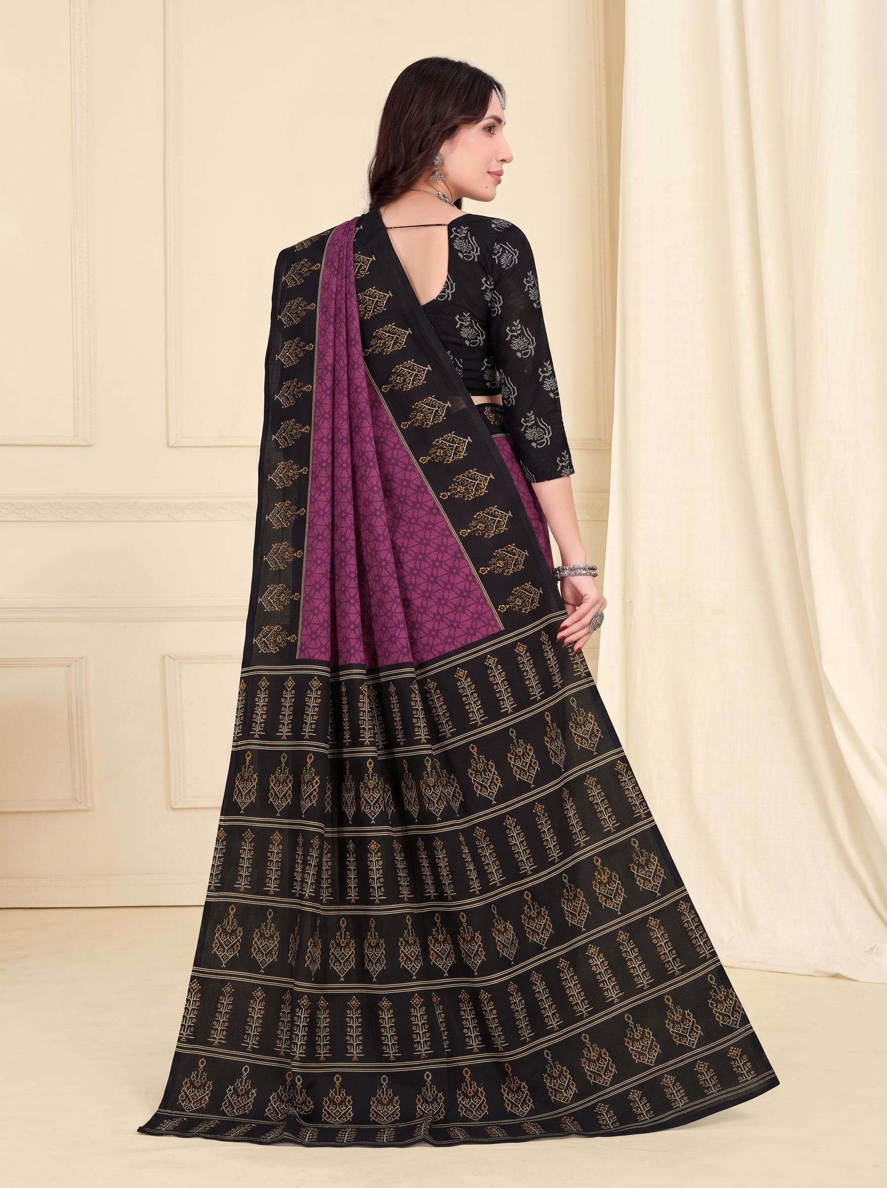 Back pallu