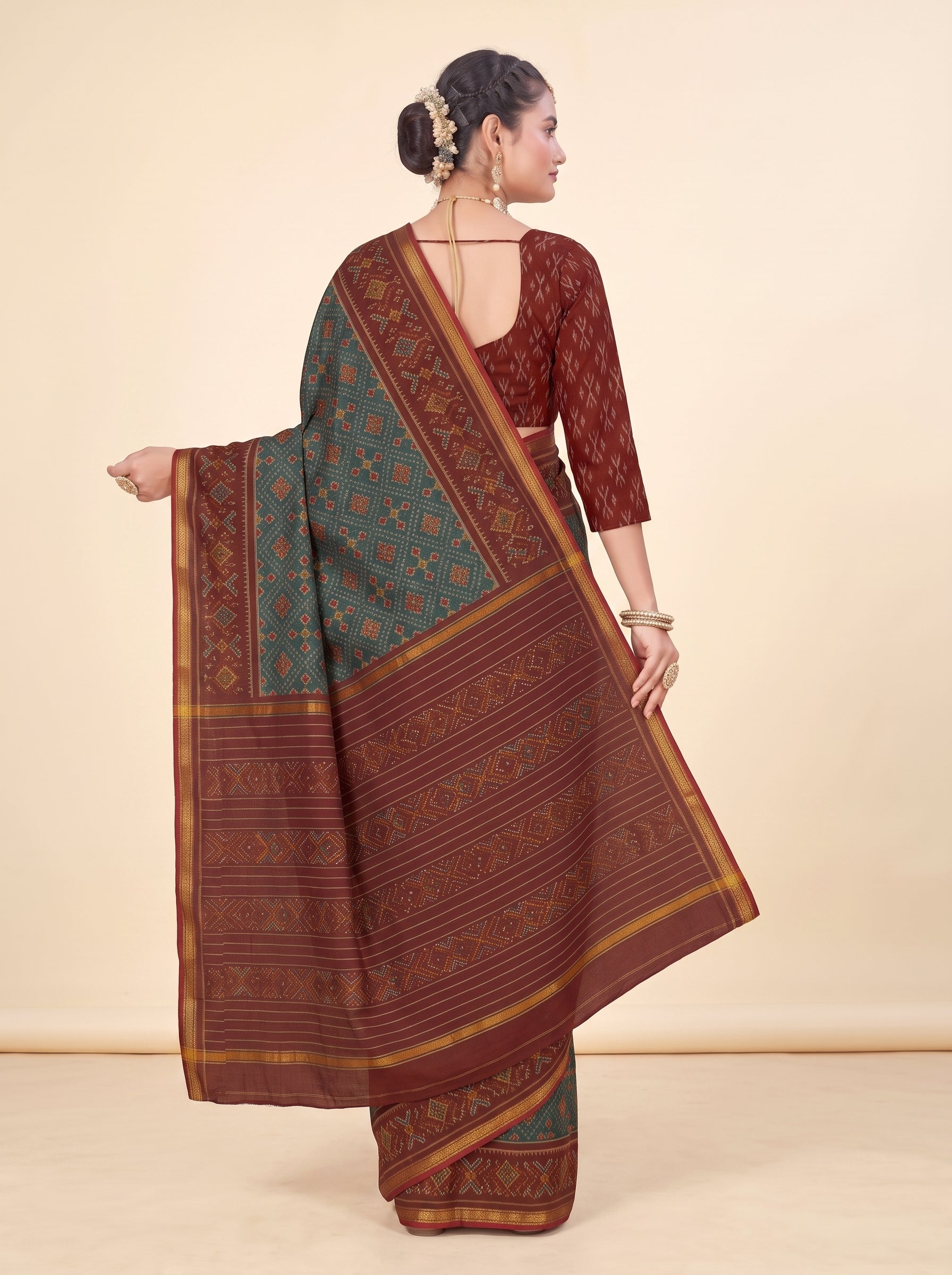 Back pallu [sku:KN-53188]