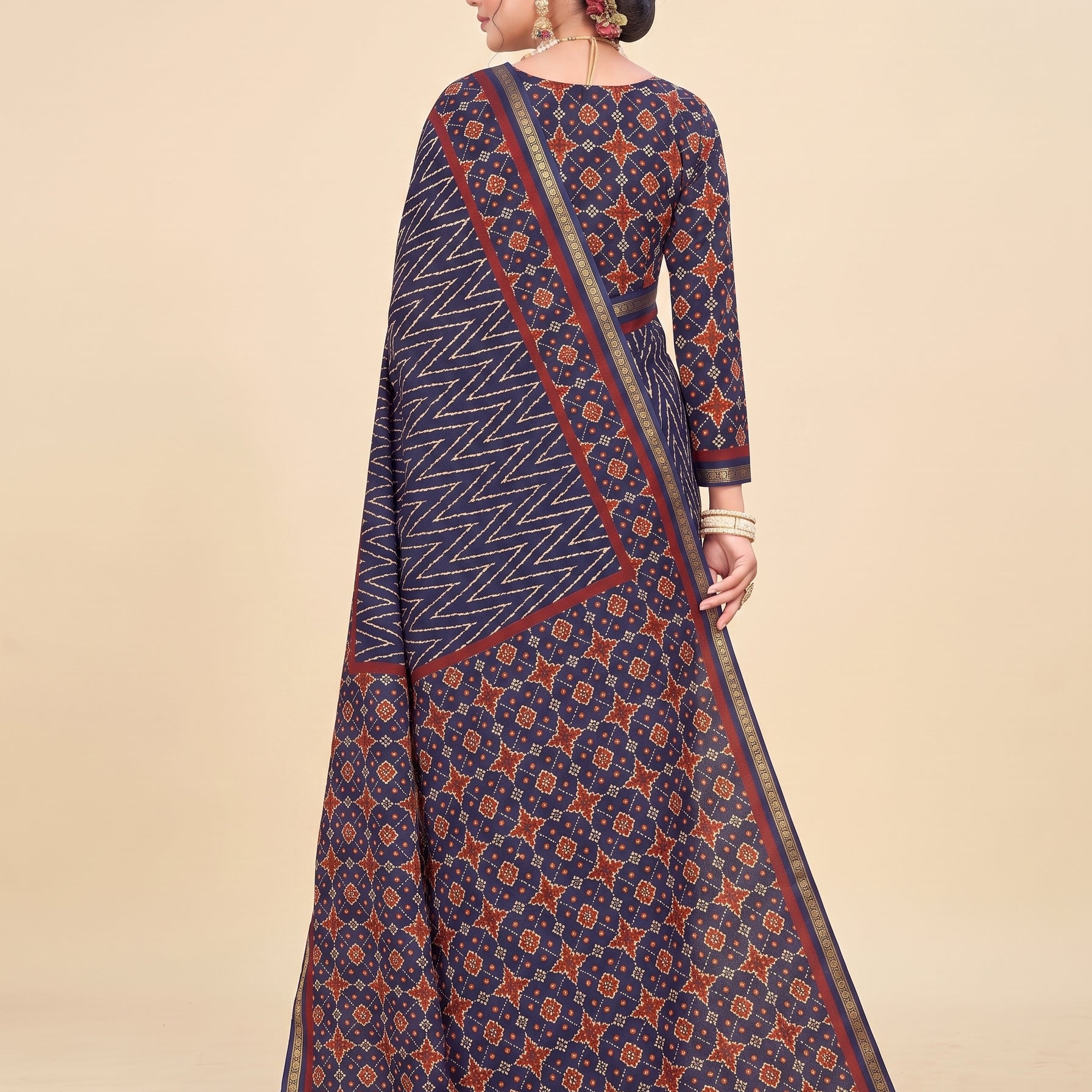 Back pallu [sku:KARISHMA-45]