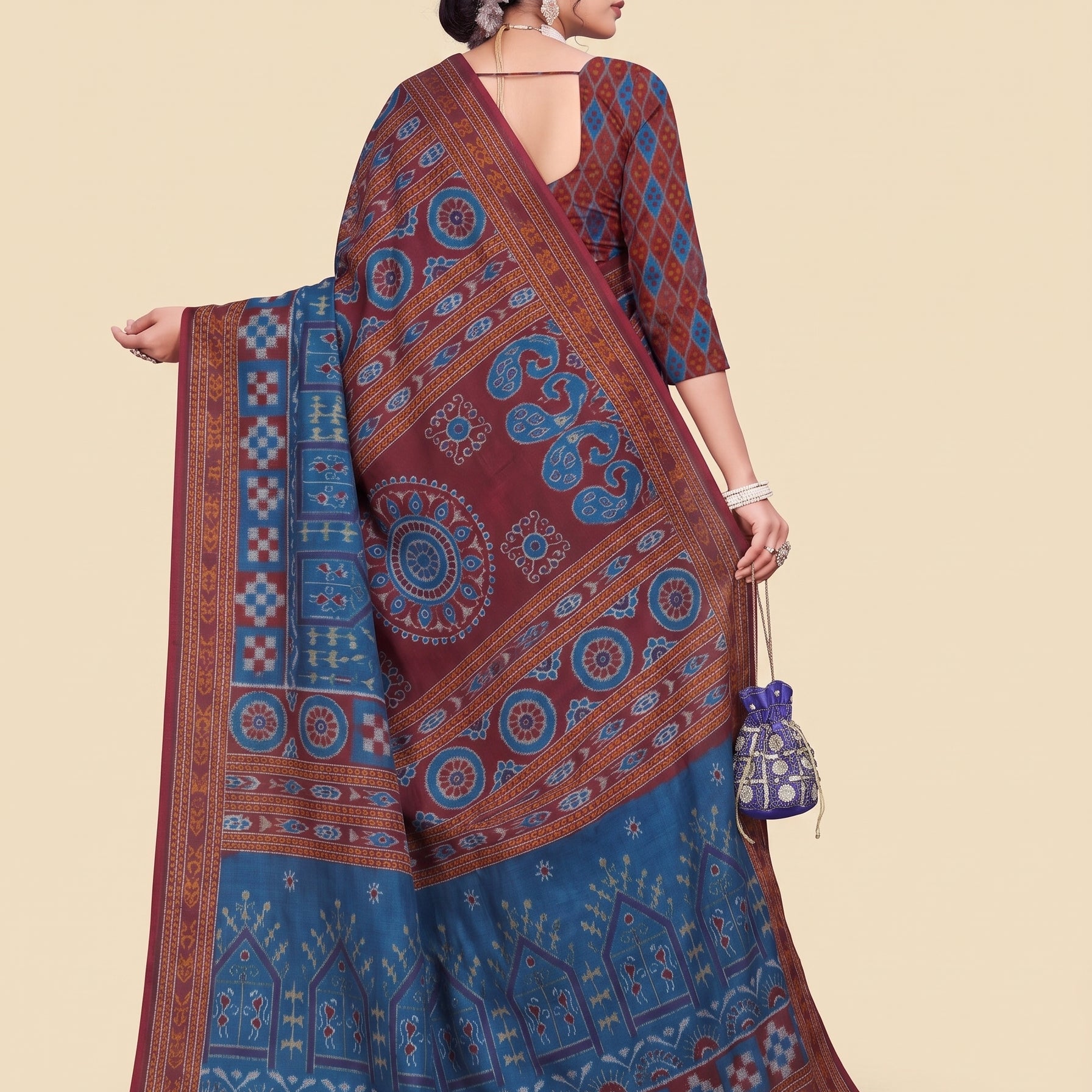 Back pallu
