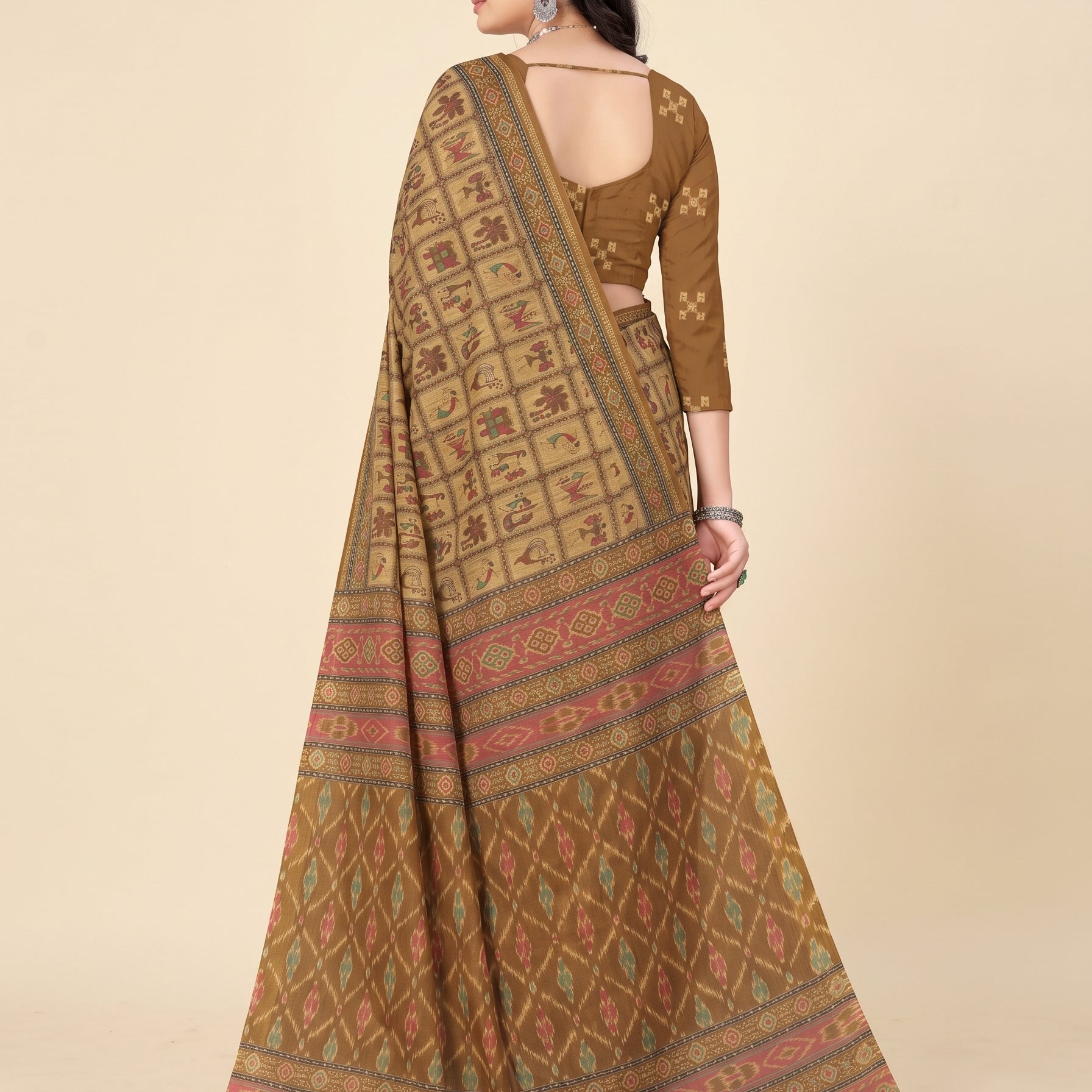 Back pallu