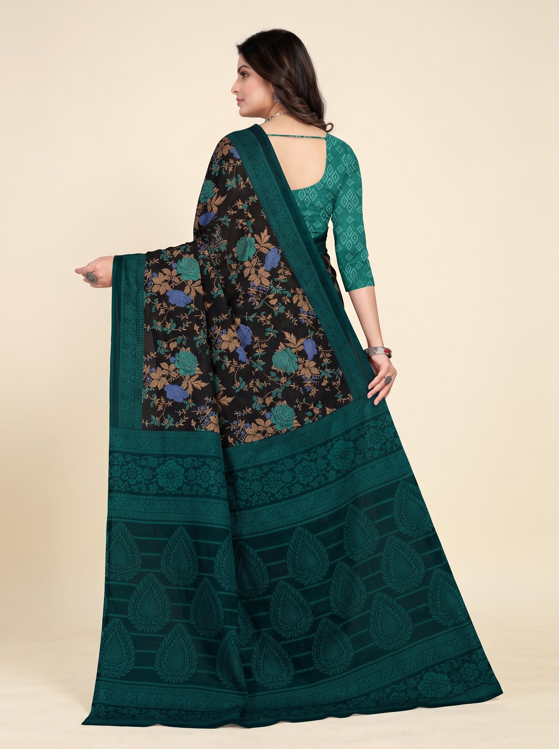 Back pallu