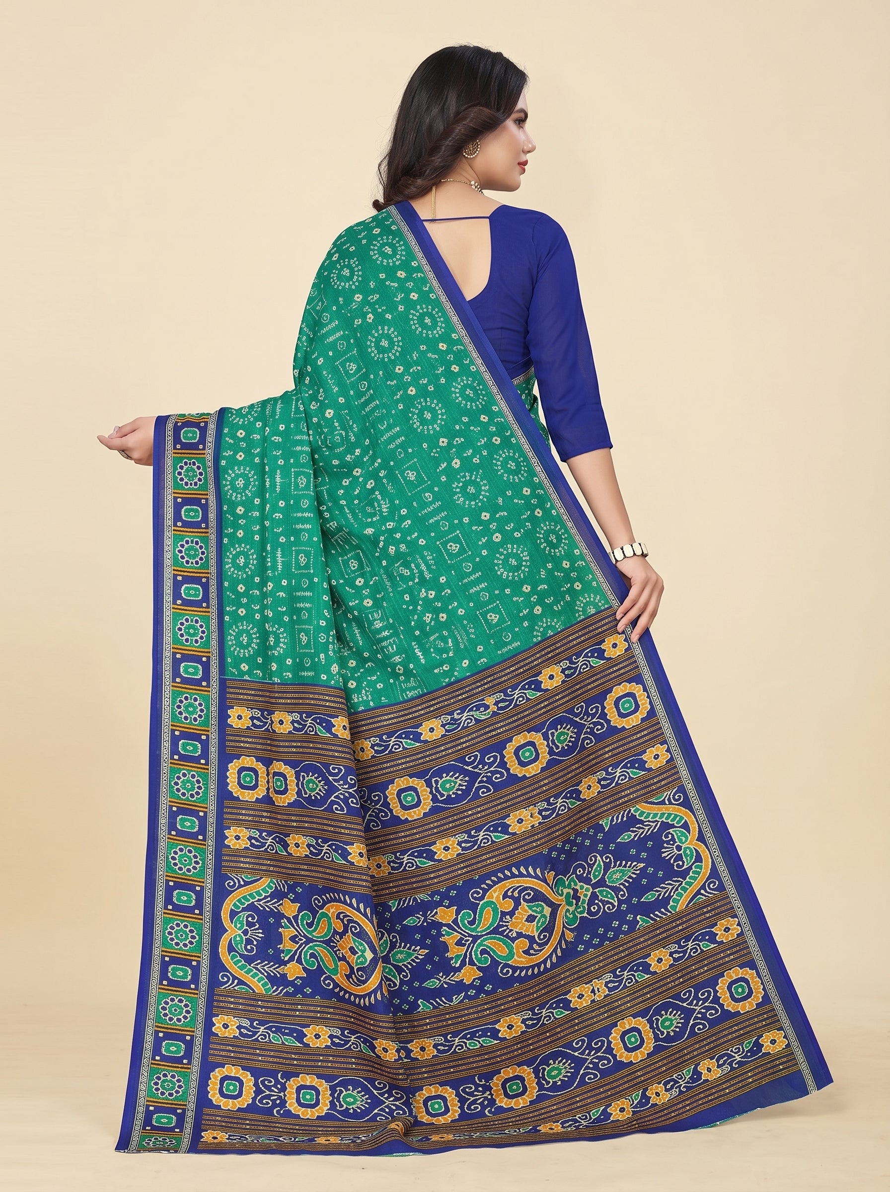 Back pallu