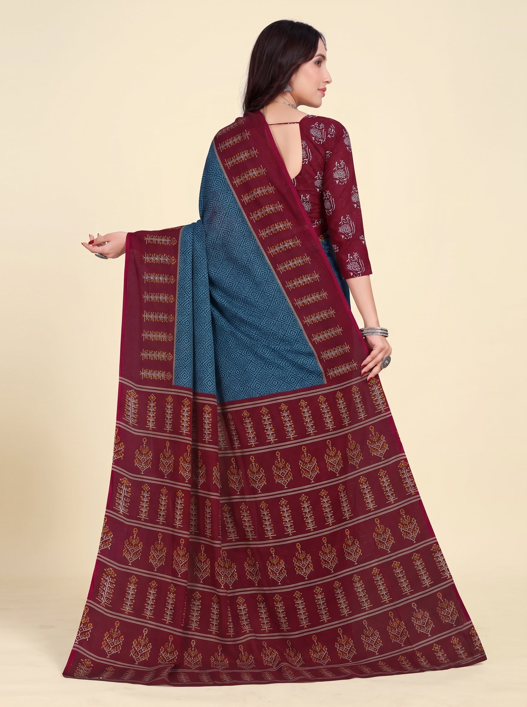 Back pallu