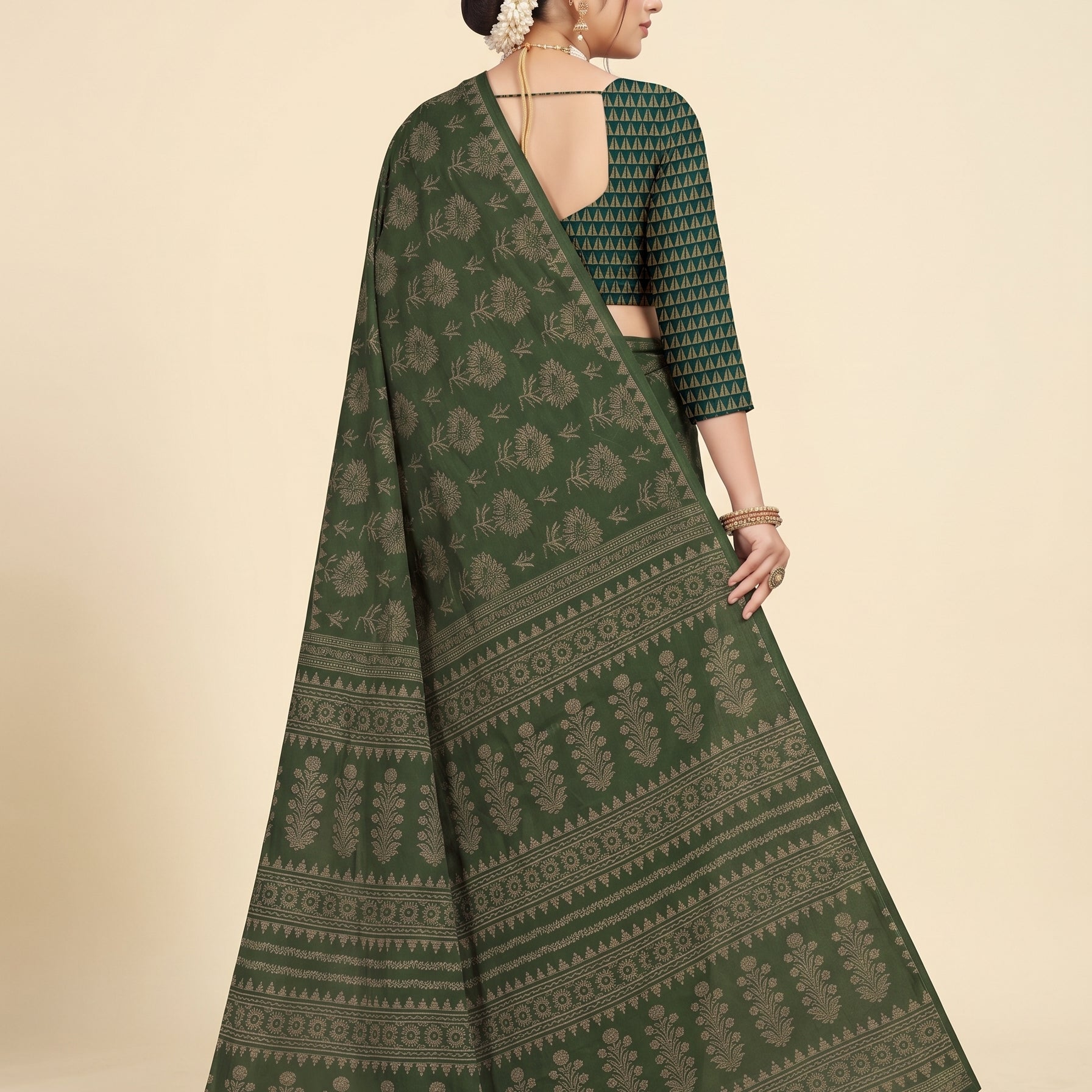 Back pallu