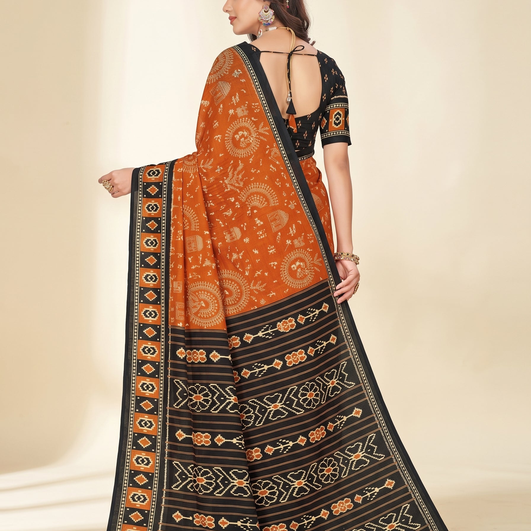 Back pallu