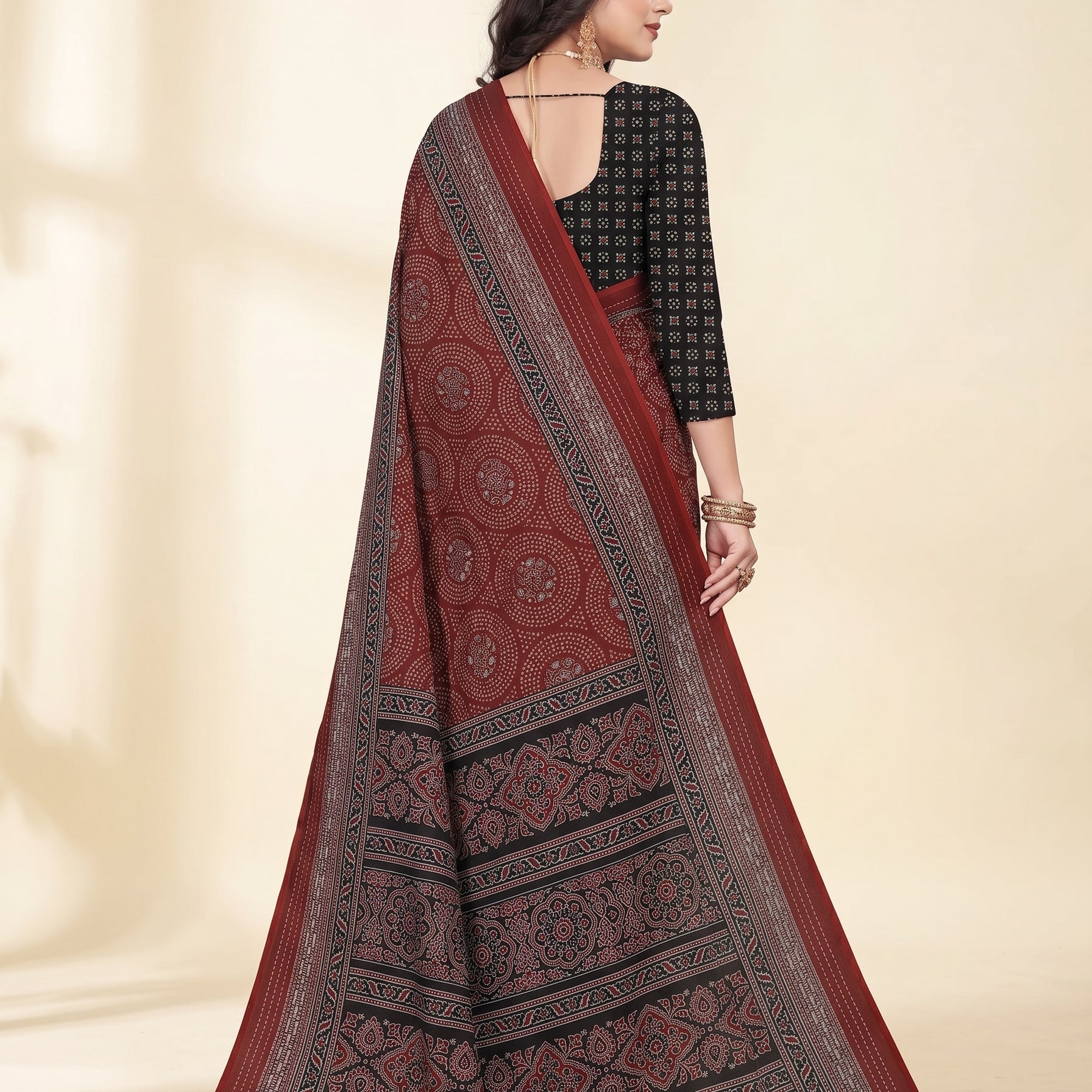 Back pallu