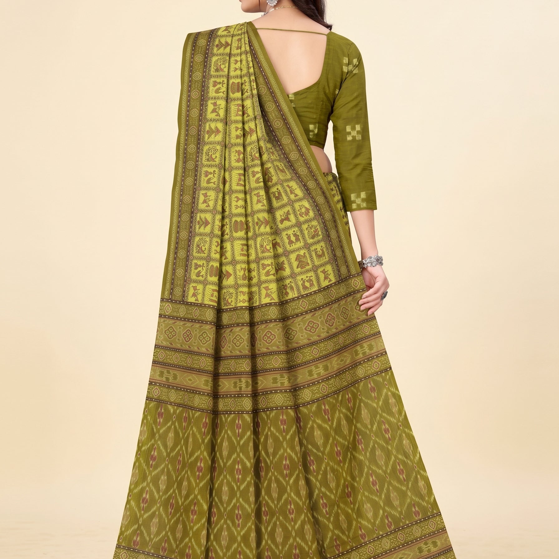 Back pallu