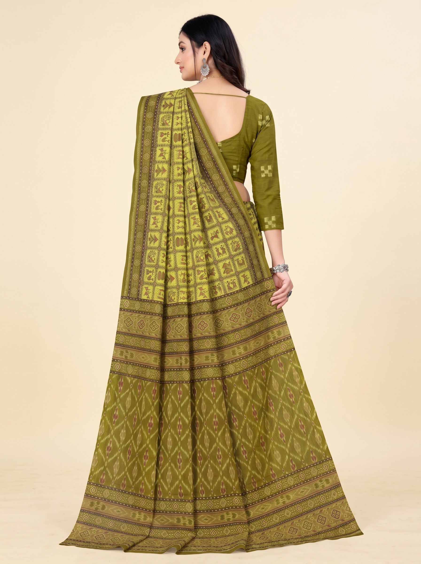 Back pallu