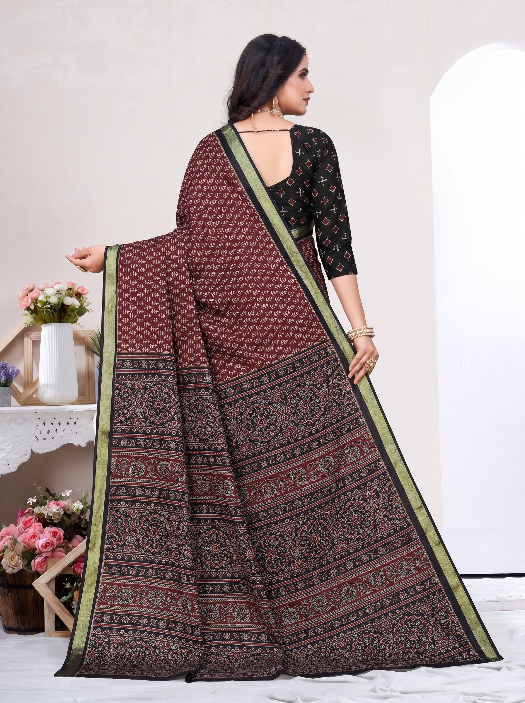 Back pallu